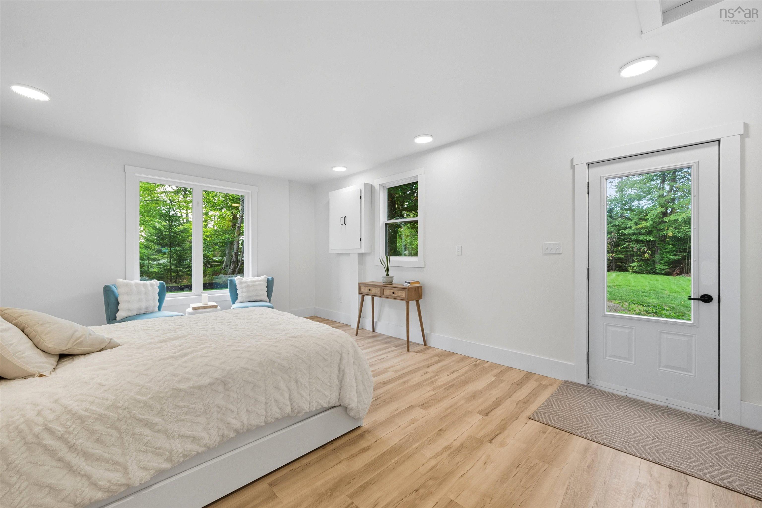 $599,900.00: 463 South Rawdon Road, Hillsvale