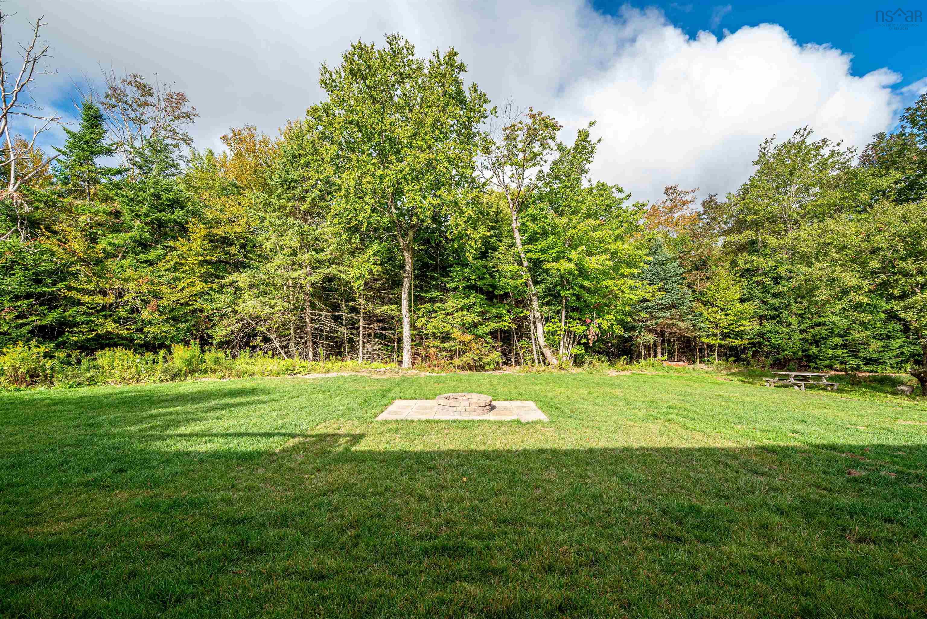 $599,900.00: 463 South Rawdon Road, Hillsvale