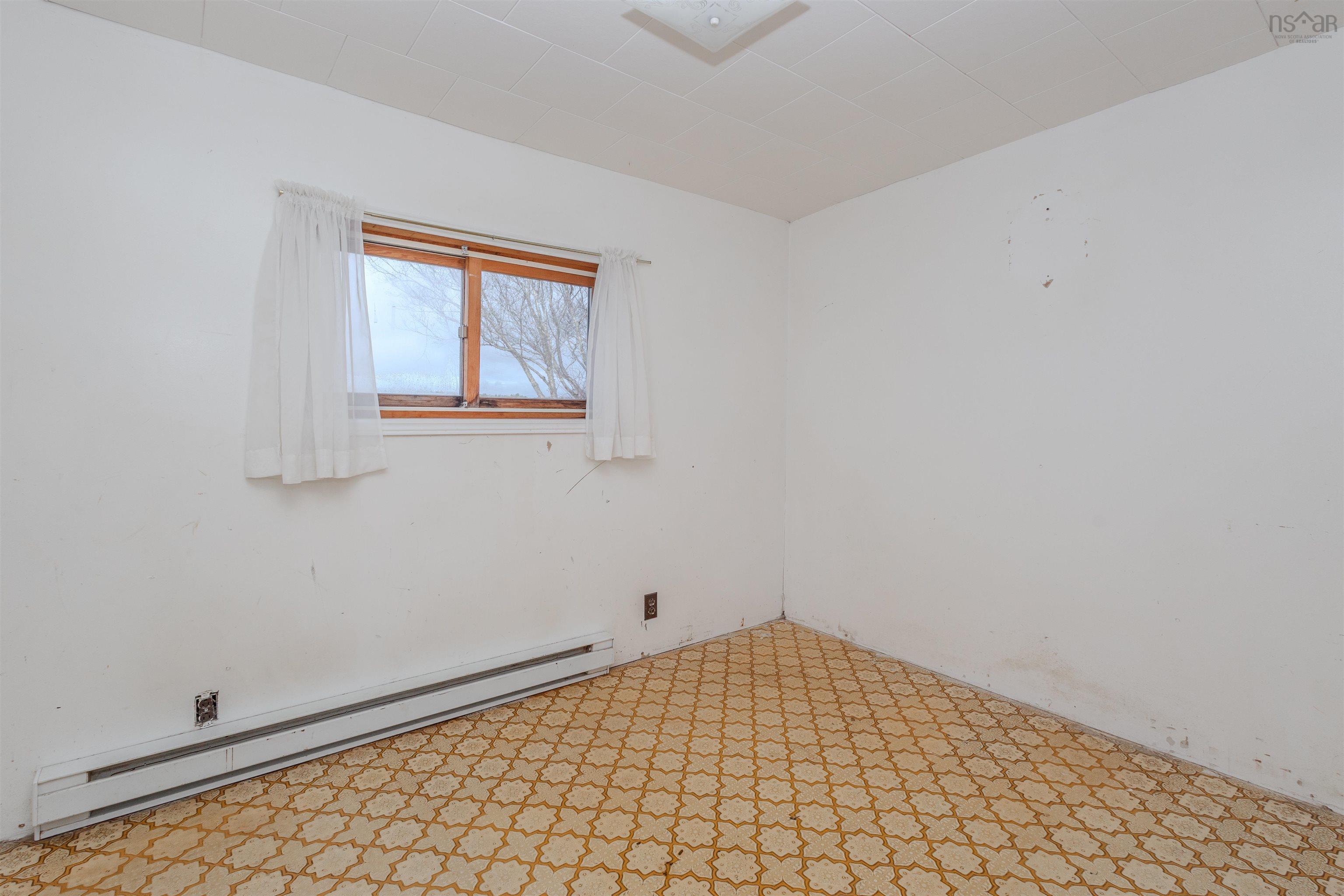 $250,000.00: 163 Brickyard Road, Mira