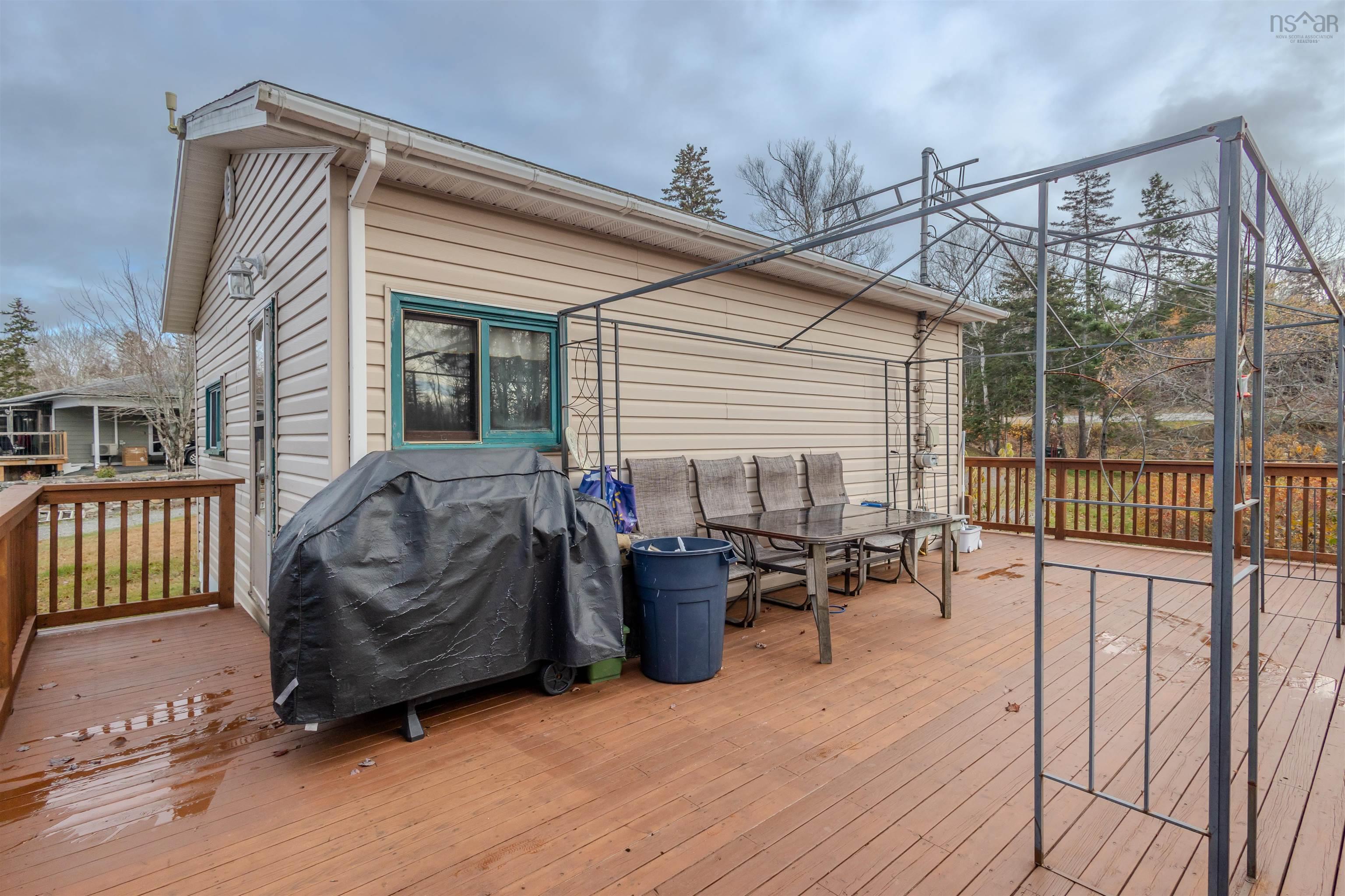 $250,000.00: 163 Brickyard Road, Mira