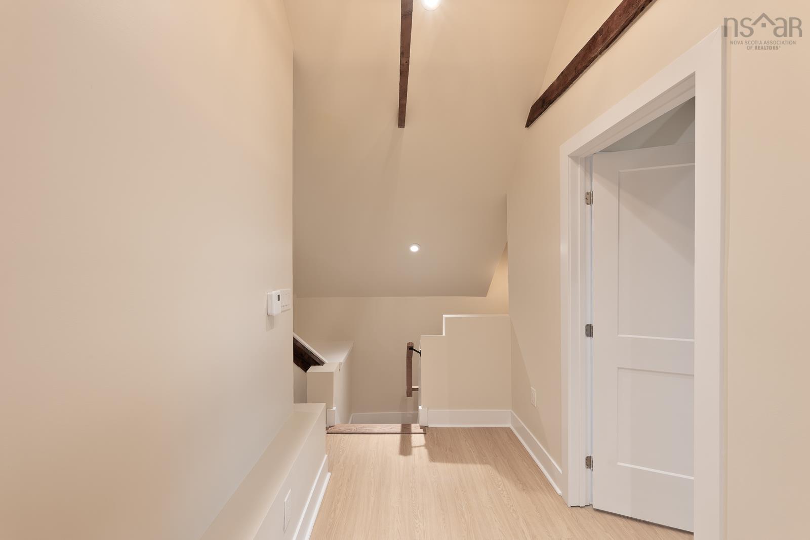 $641,999.00: 14096 Highway 1, Hants Border