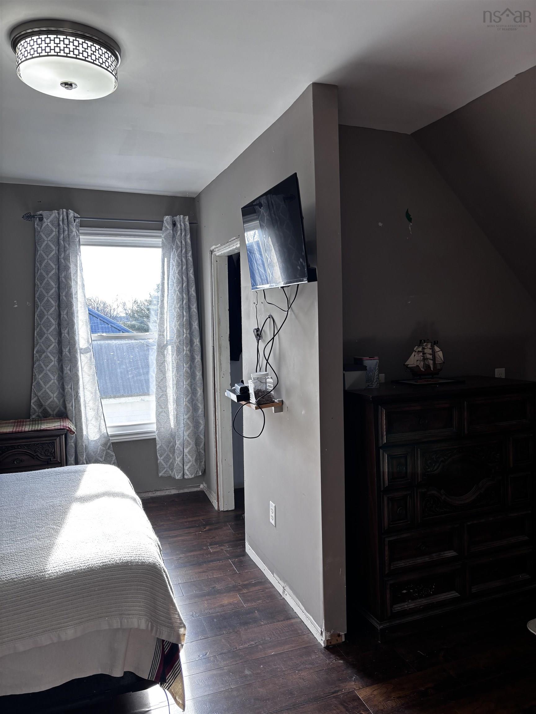 $309,000.00: 55 Maple Avenue, Bass River