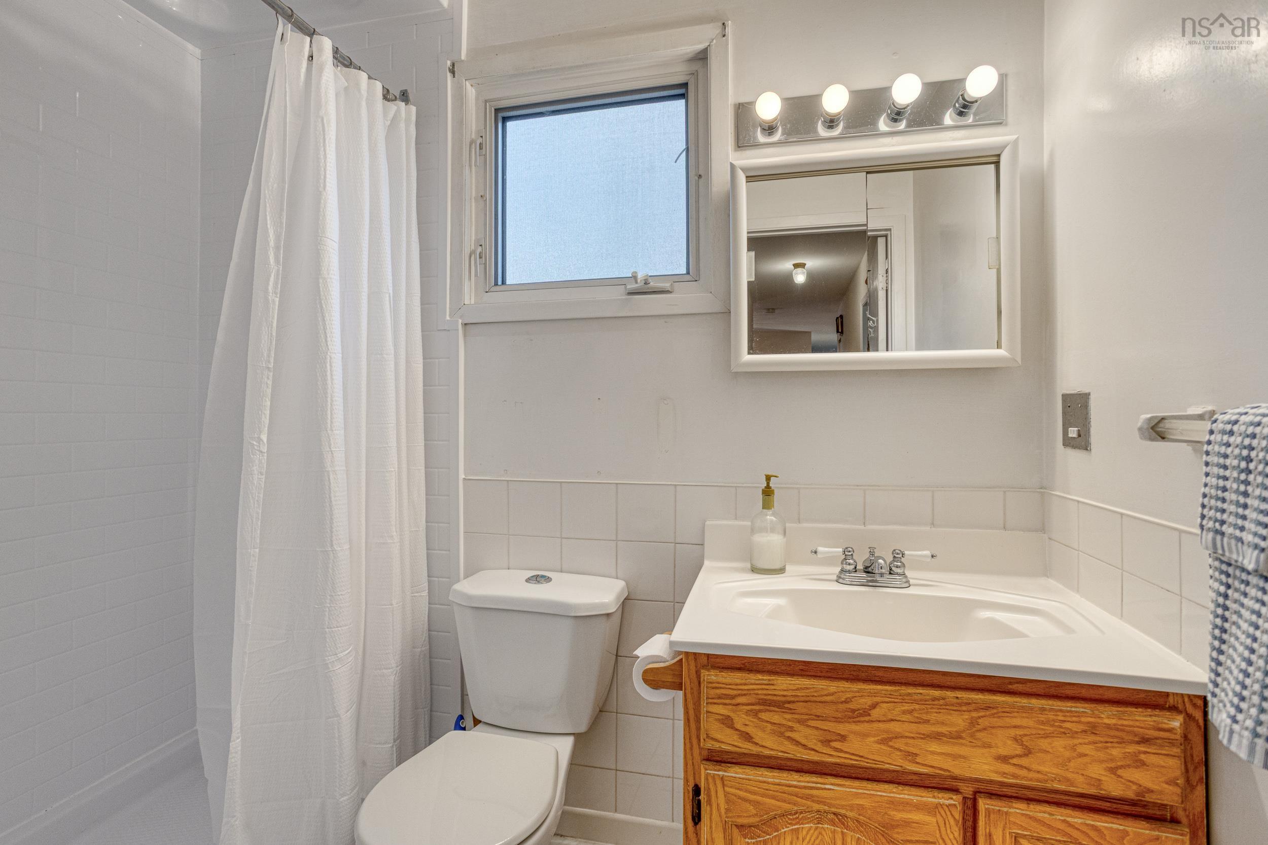 100 Hardisty Court, Cole Harbour, NS (MLS 202528712)