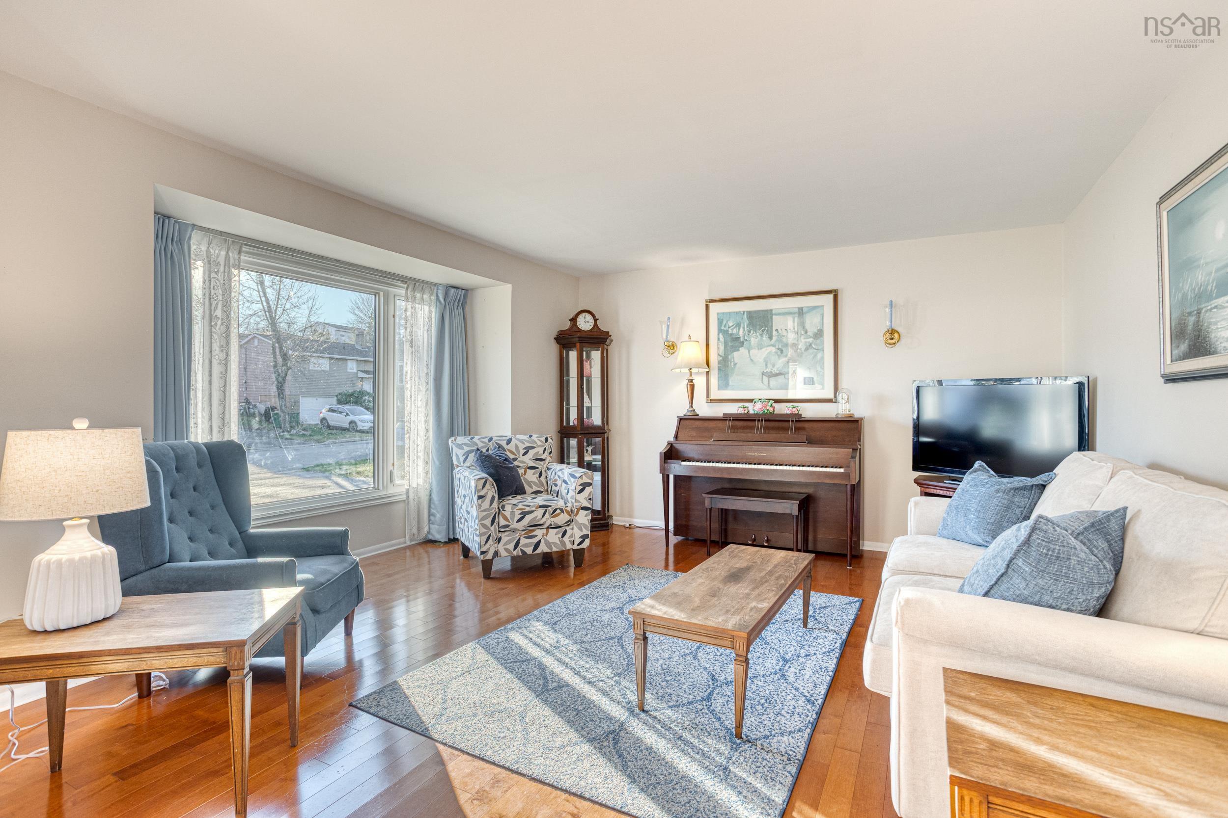 100 Hardisty Court, Cole Harbour, NS (MLS 202528712)