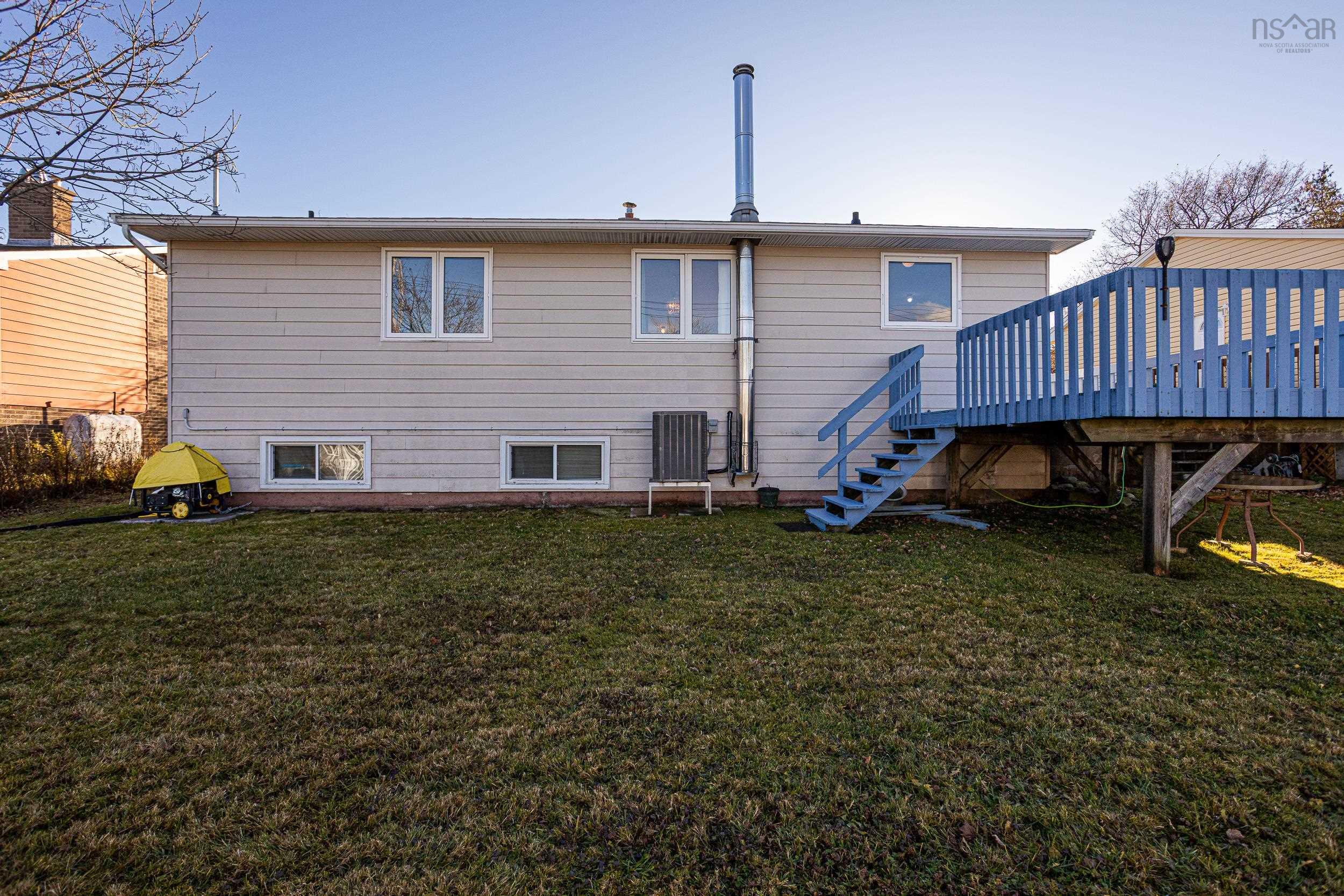 100 Hardisty Court, Cole Harbour, NS (MLS 202528712)