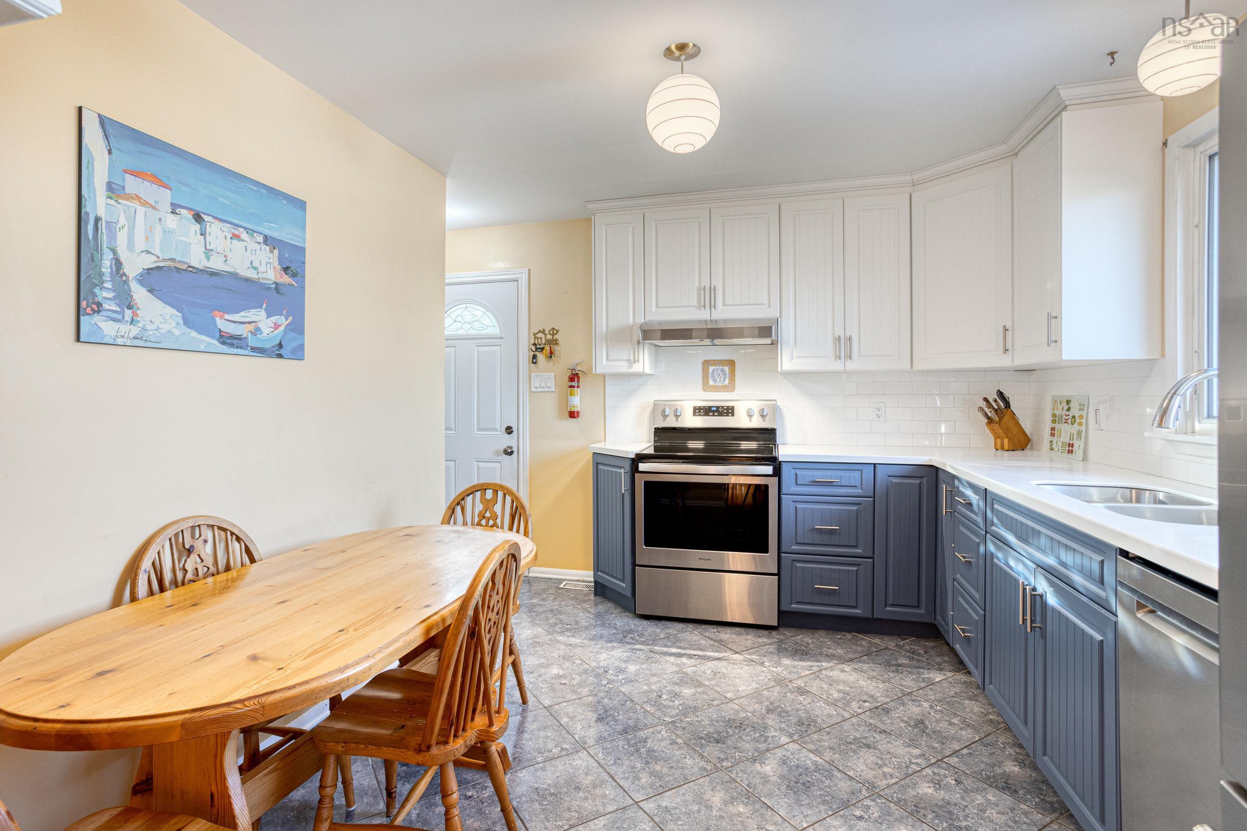 100 Hardisty Court, Cole Harbour, NS (MLS 202528712)