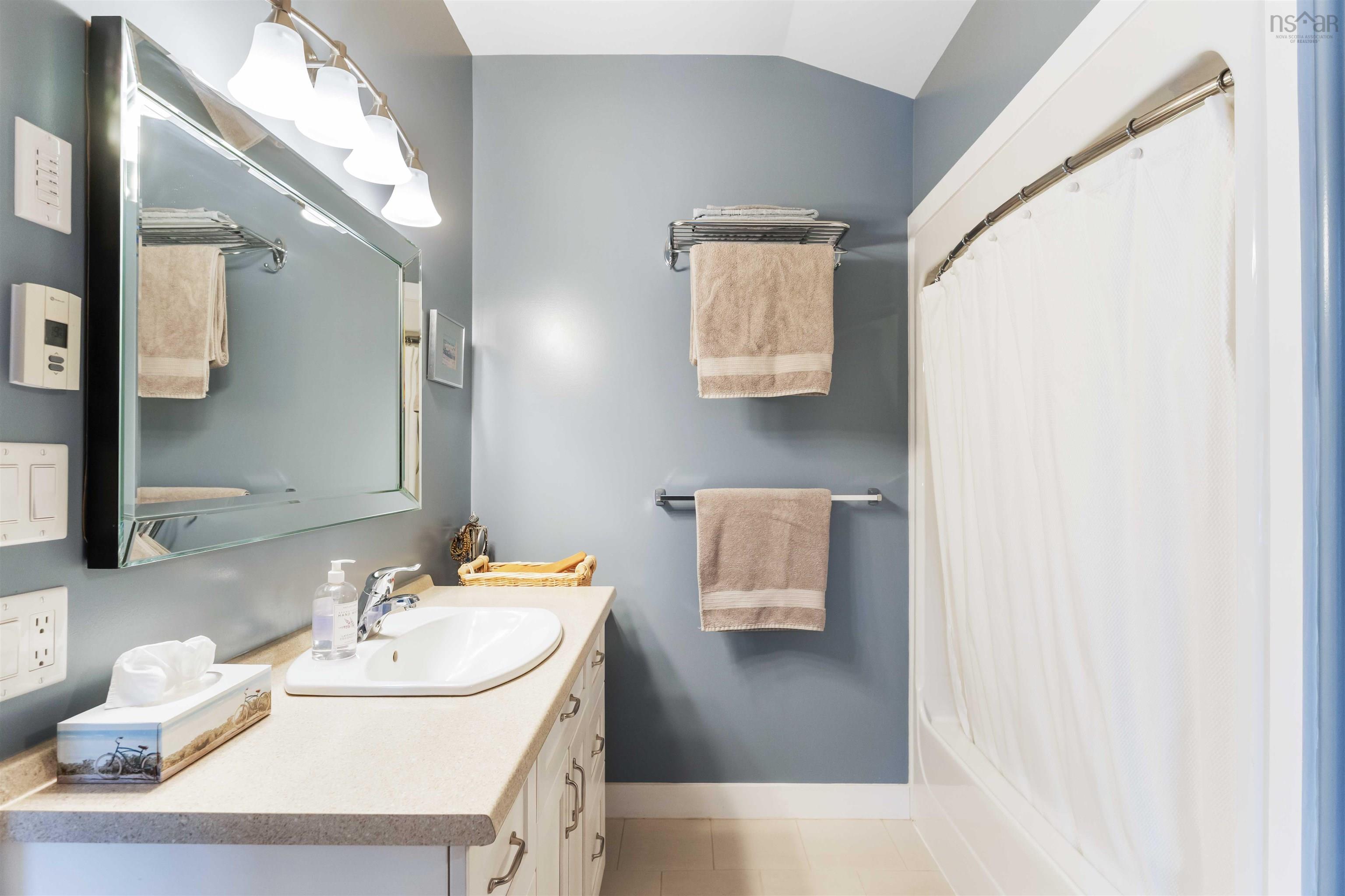 $1,247,000.00: 822 Cleveland Road, Windermere