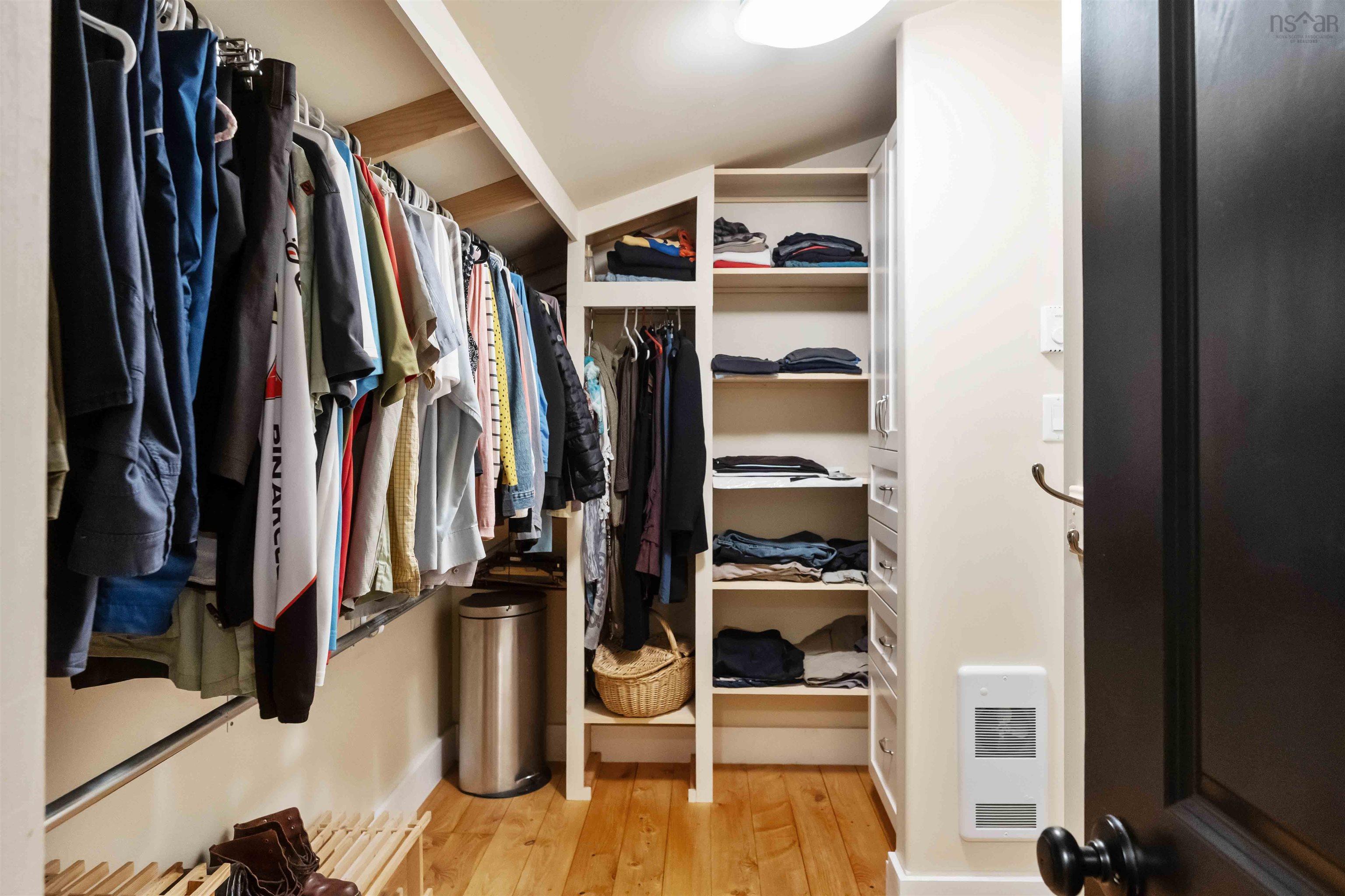 $1,247,000.00: 822 Cleveland Road, Windermere