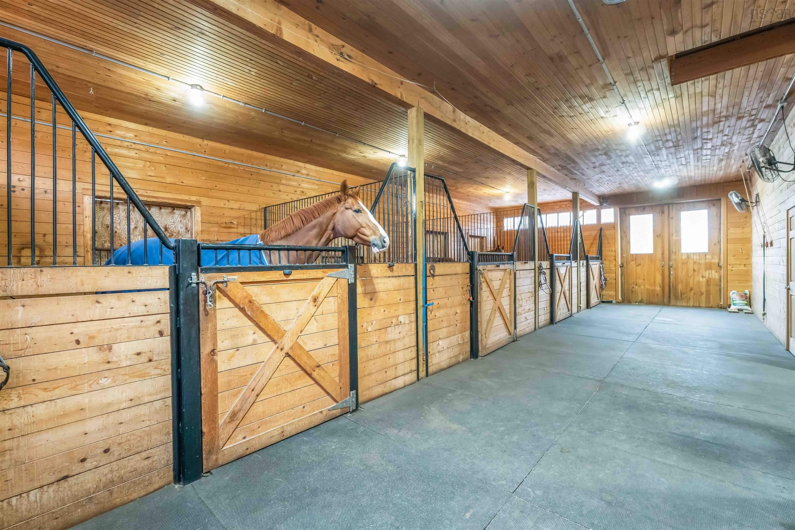 $1,247,000.00: 822 Cleveland Road, Windermere