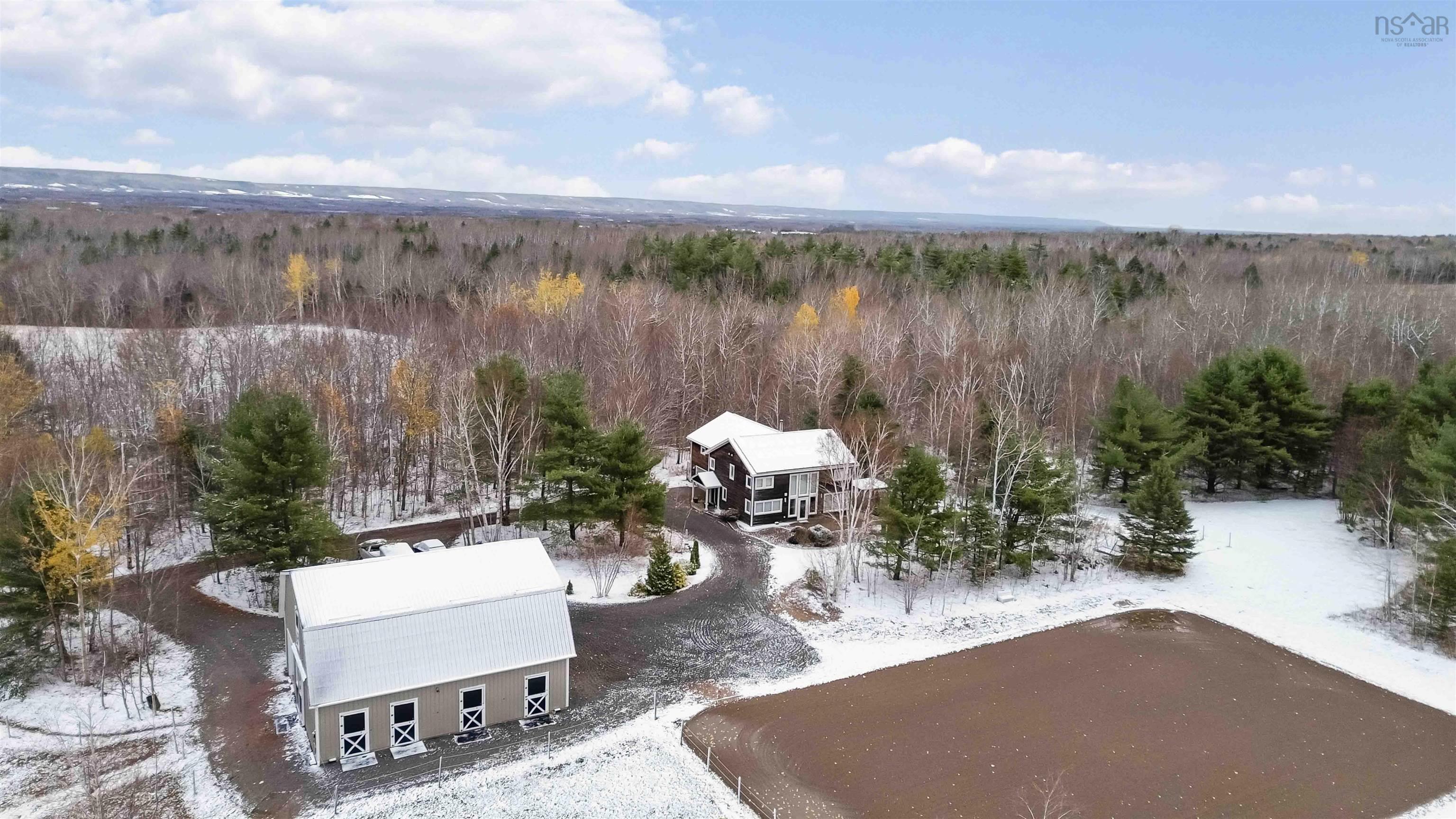 $1,247,000.00: 822 Cleveland Road, Windermere