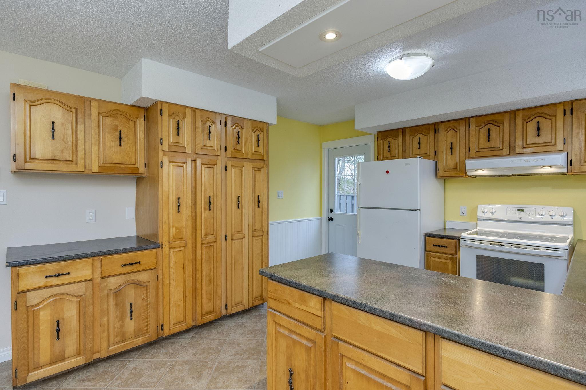 $399,000.00: 990 Mary Avenue, Centreville