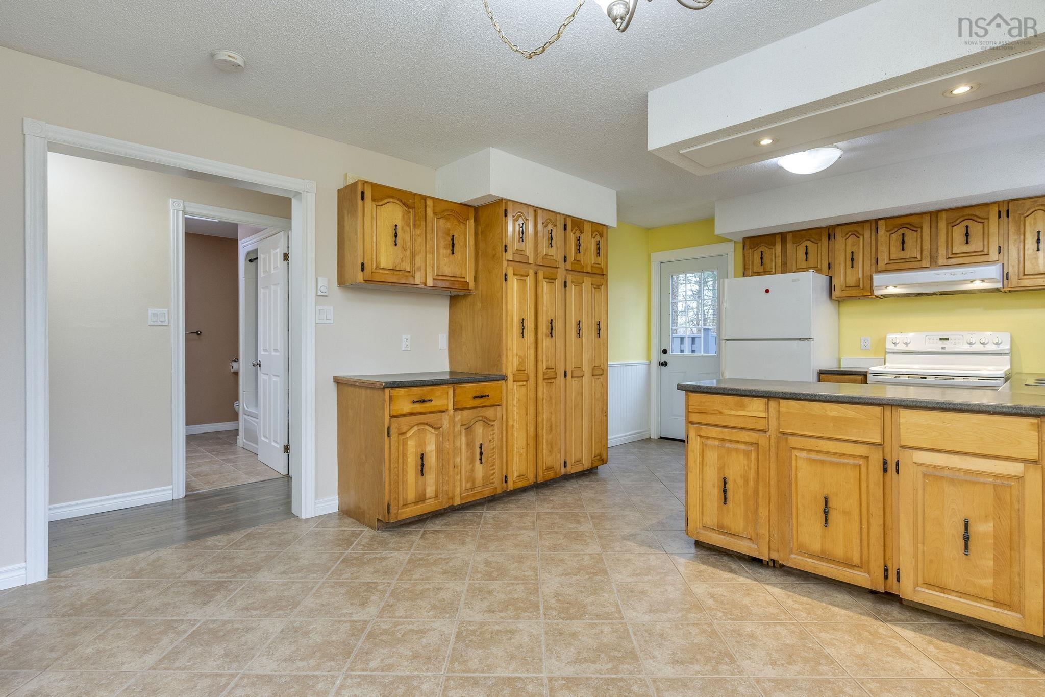 $399,000.00: 990 Mary Avenue, Centreville