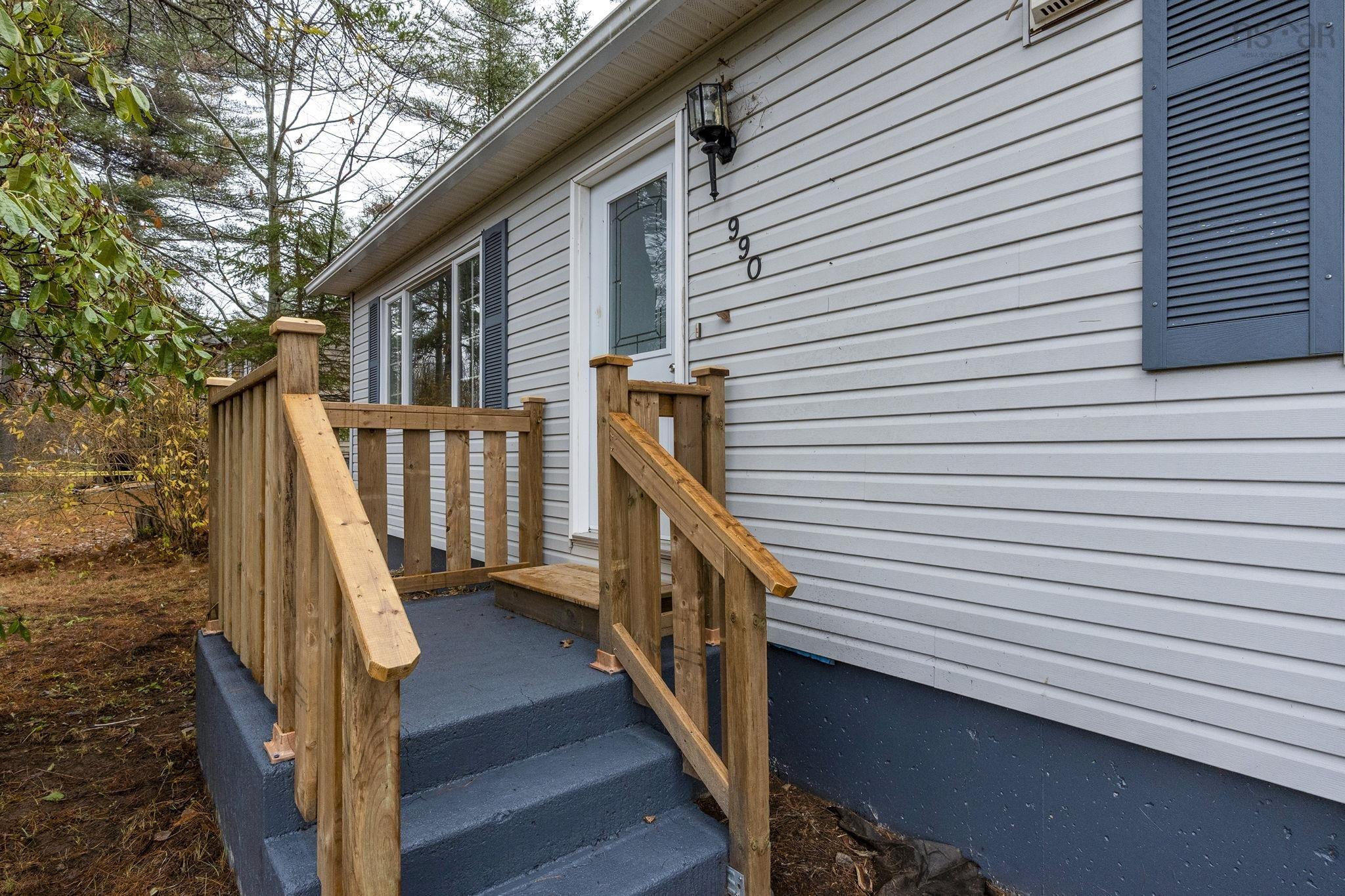 $399,000.00: 990 Mary Avenue, Centreville