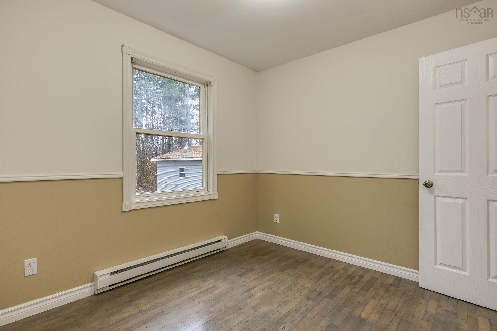 $399,000.00: 990 Mary Avenue, Centreville