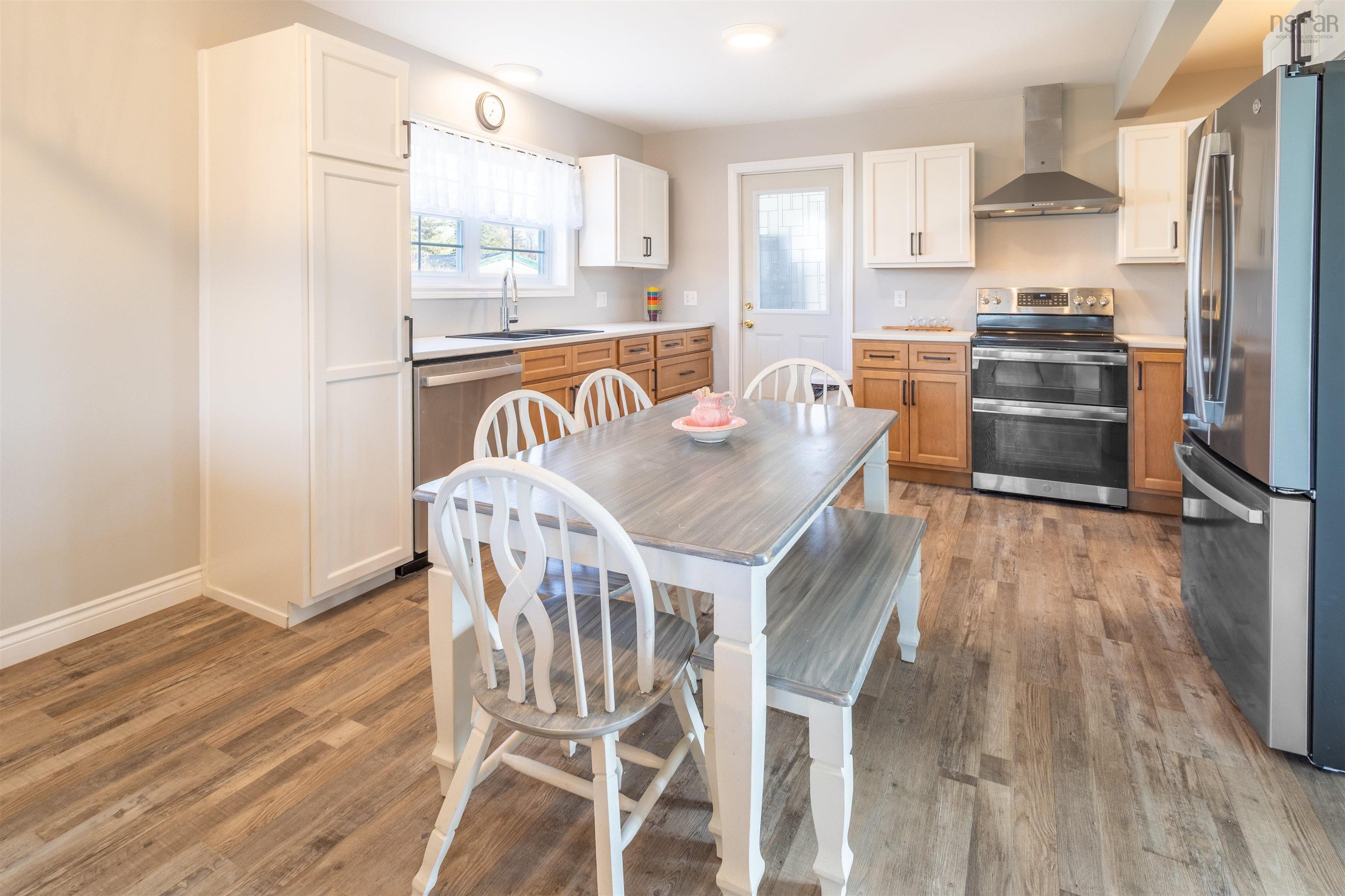 $379,000.00: 157 Lake Road, Glace Bay