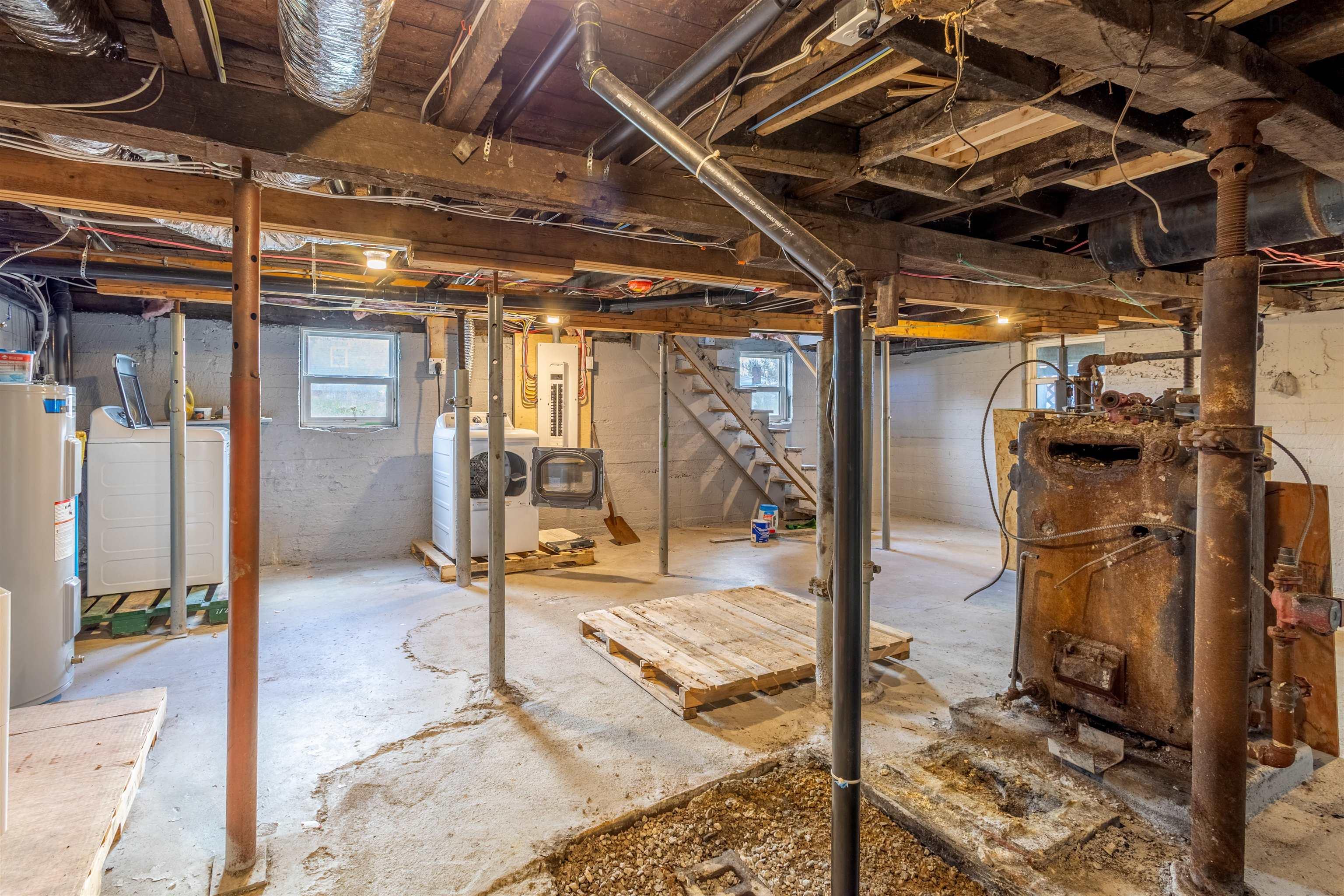 $379,000.00: 157 Lake Road, Glace Bay