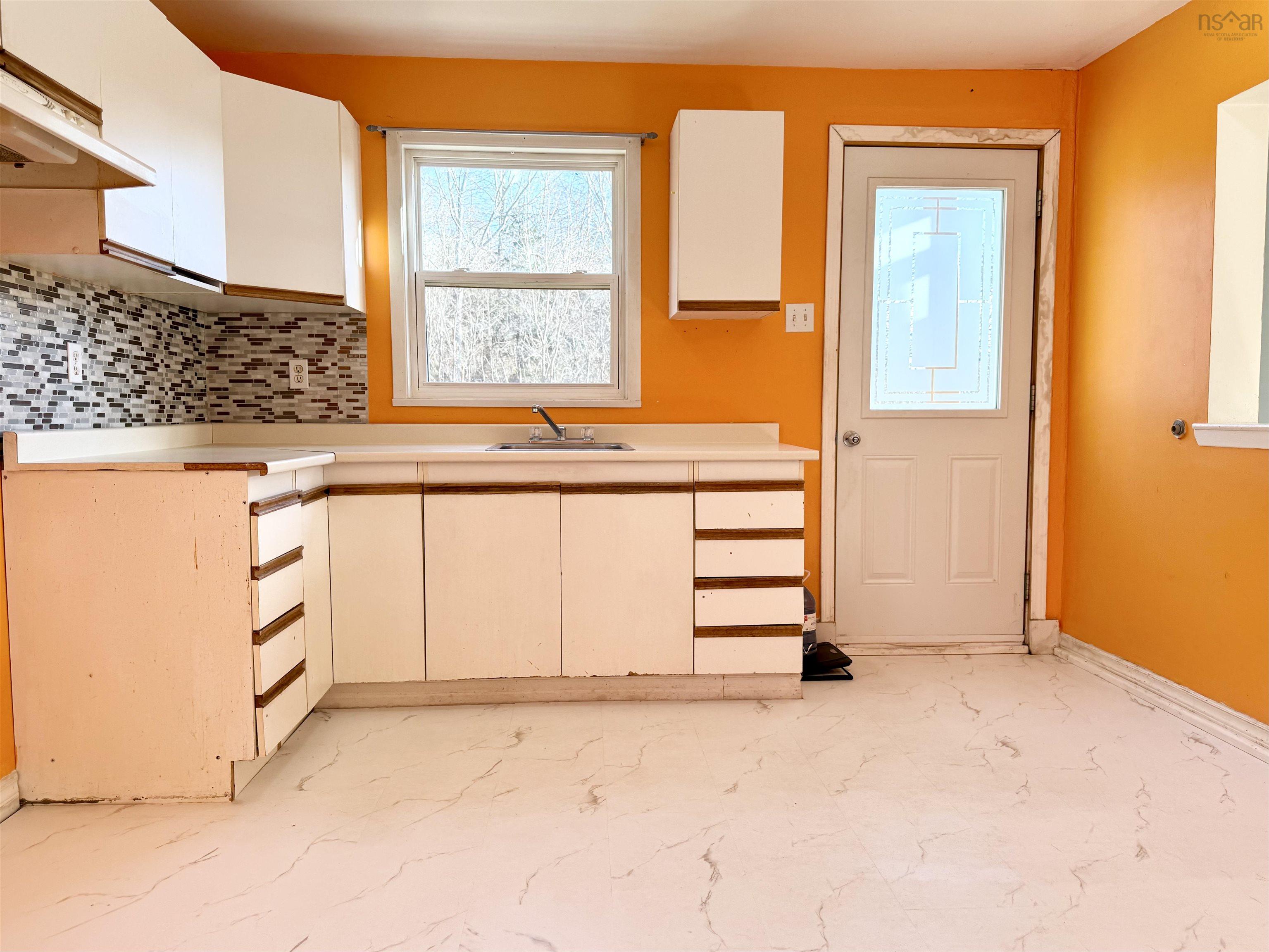 2693 Sackville Drive, Upper Sackville, NS (MLS 202528738)