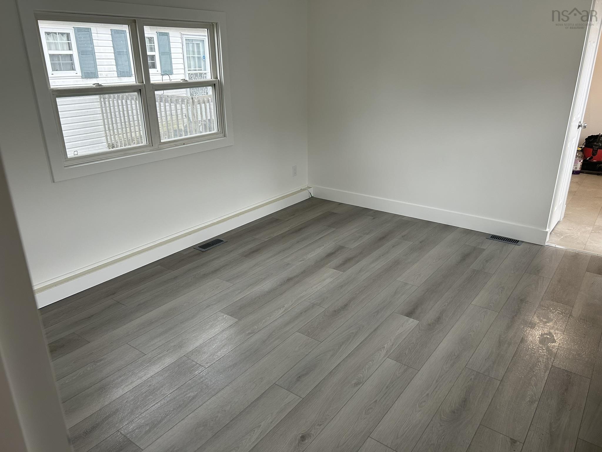 $89,000.00: 16 TWIN RIVER TRAILER COURT, Stellarton