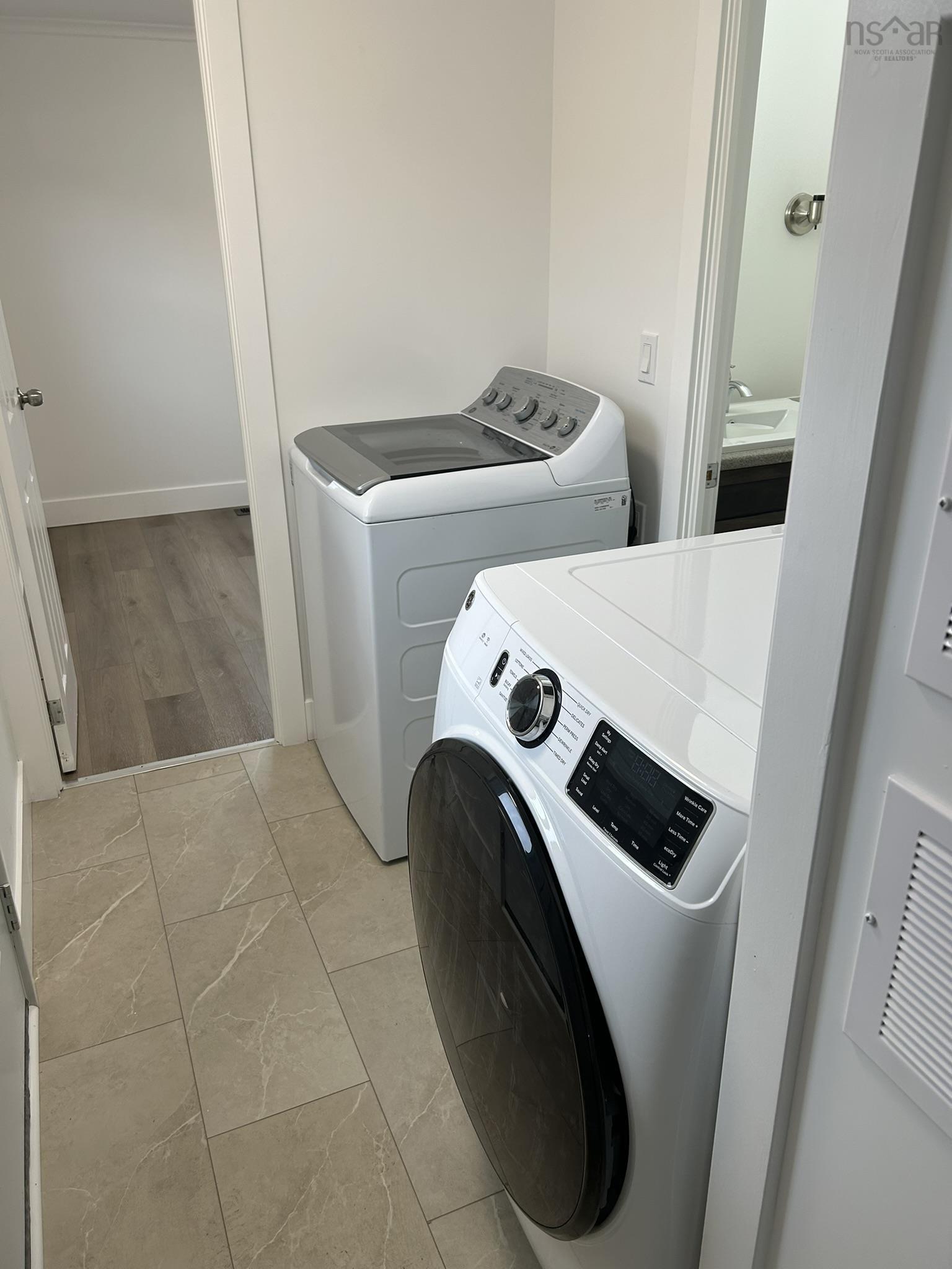 $89,000.00: 16 TWIN RIVER TRAILER COURT, Stellarton