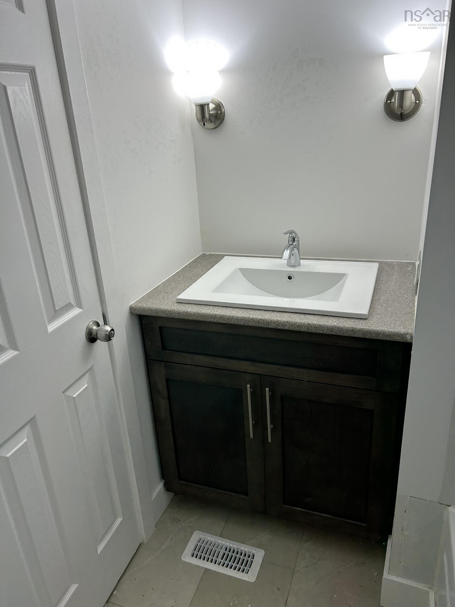 $89,000.00: 16 TWIN RIVER TRAILER COURT, Stellarton