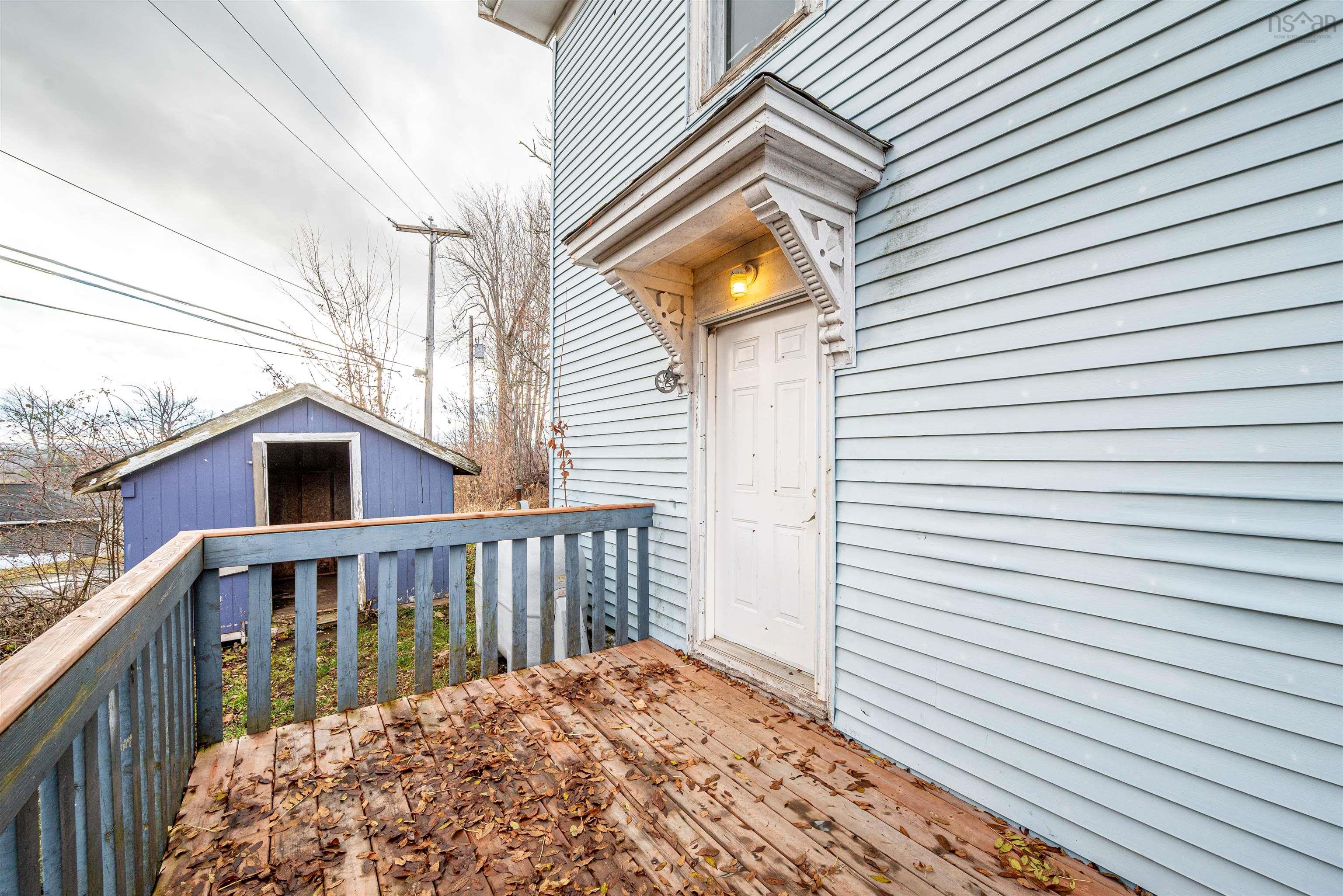 $294,500.00: 544 Wilson Street, Windsor