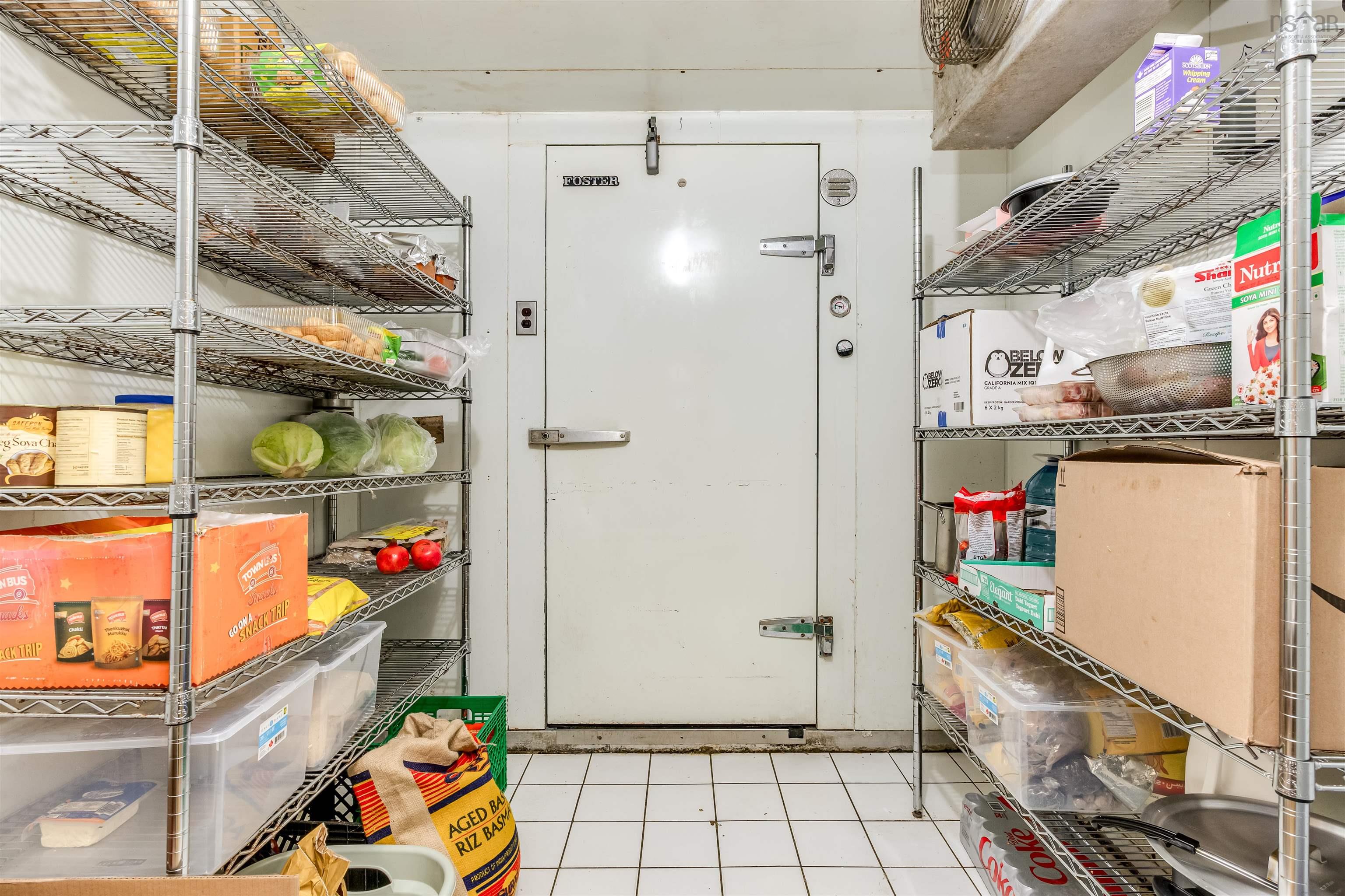 $73,000.00: 103 5460 SPRING GARDEN ROAD UNIT 103, Halifax Peninsula