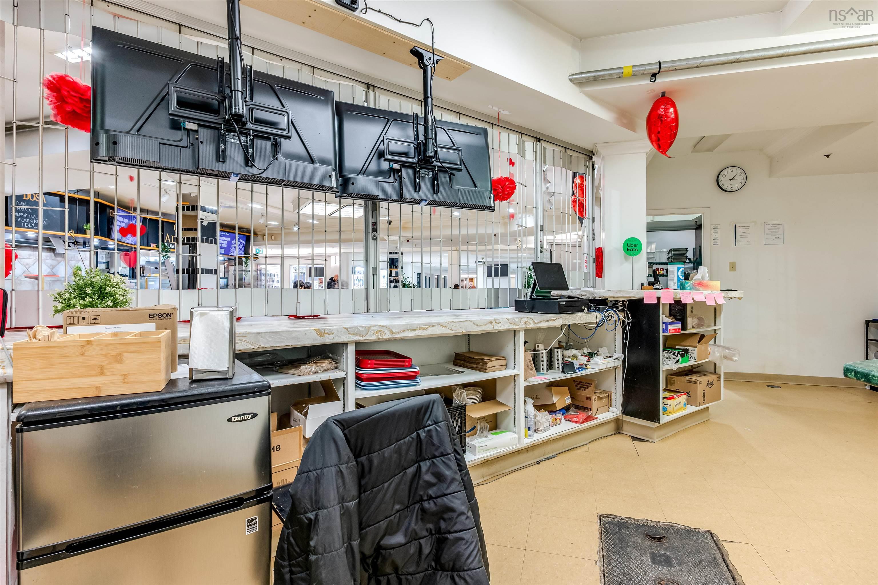 $73,000.00: 103 5460 SPRING GARDEN ROAD UNIT 103, Halifax Peninsula