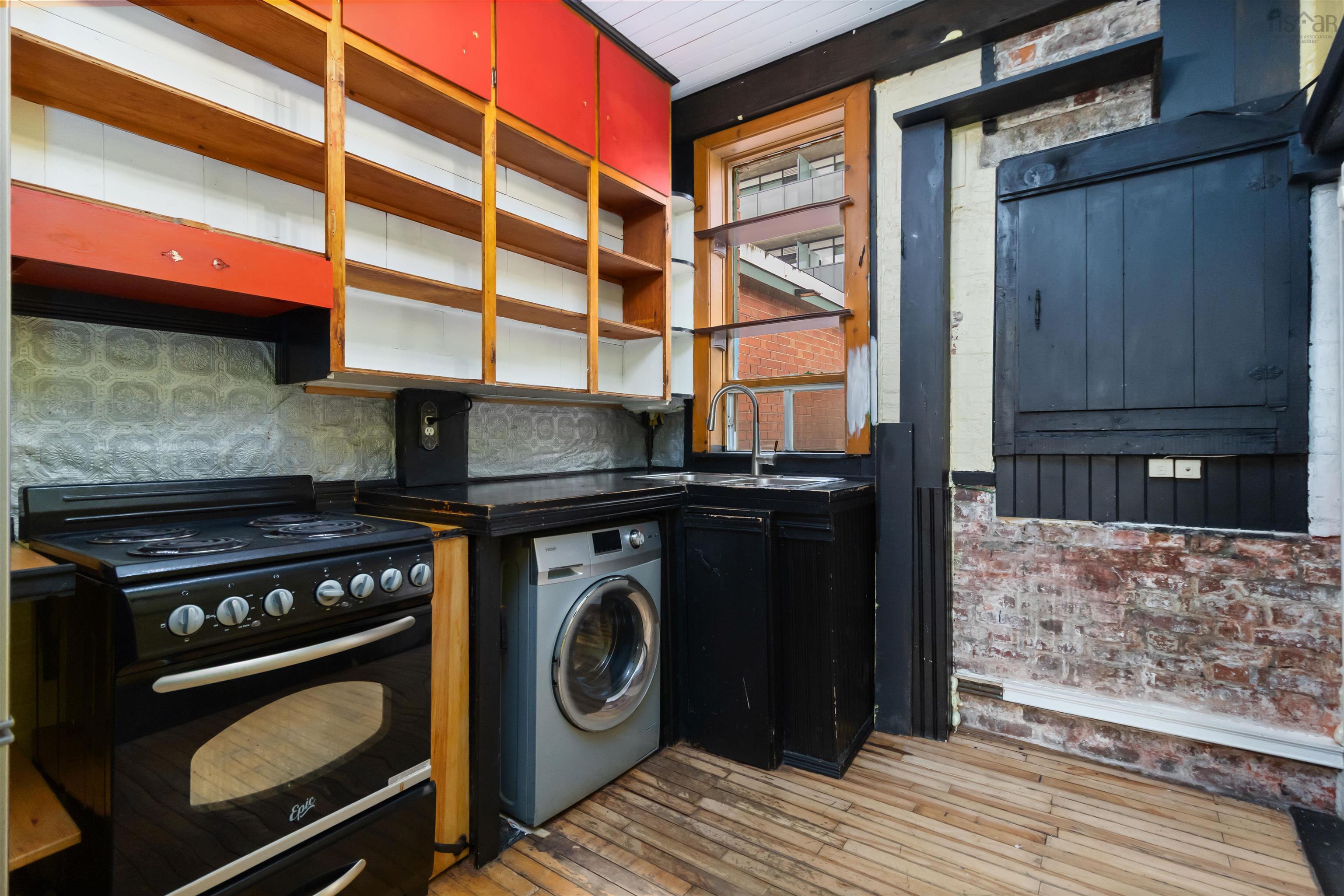 2068 Brunswick Street, Halifax, NS (MLS 202528757)