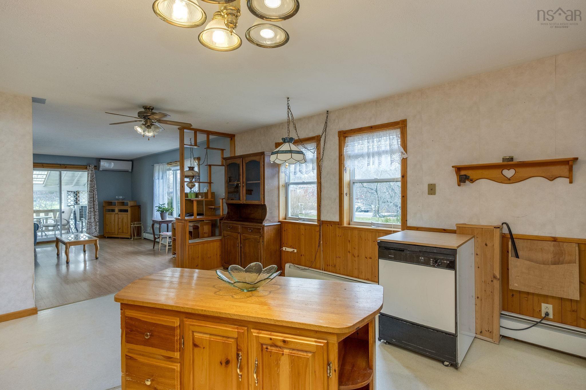 $239,000.00: 1616 Spurr Road, Round Hill