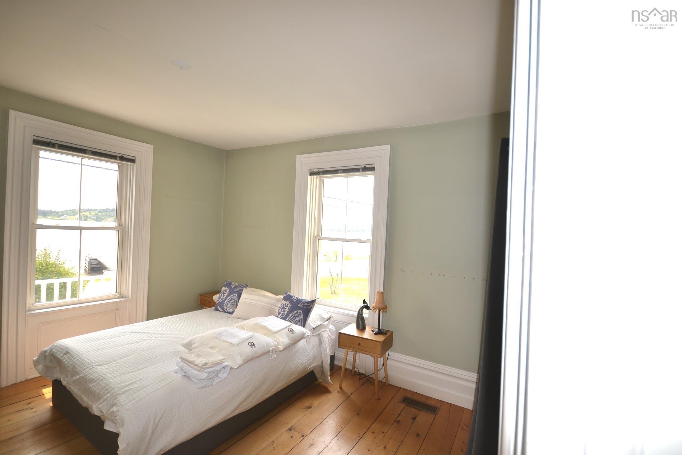 $699,000.00: 3964 332 Highway, Riverport