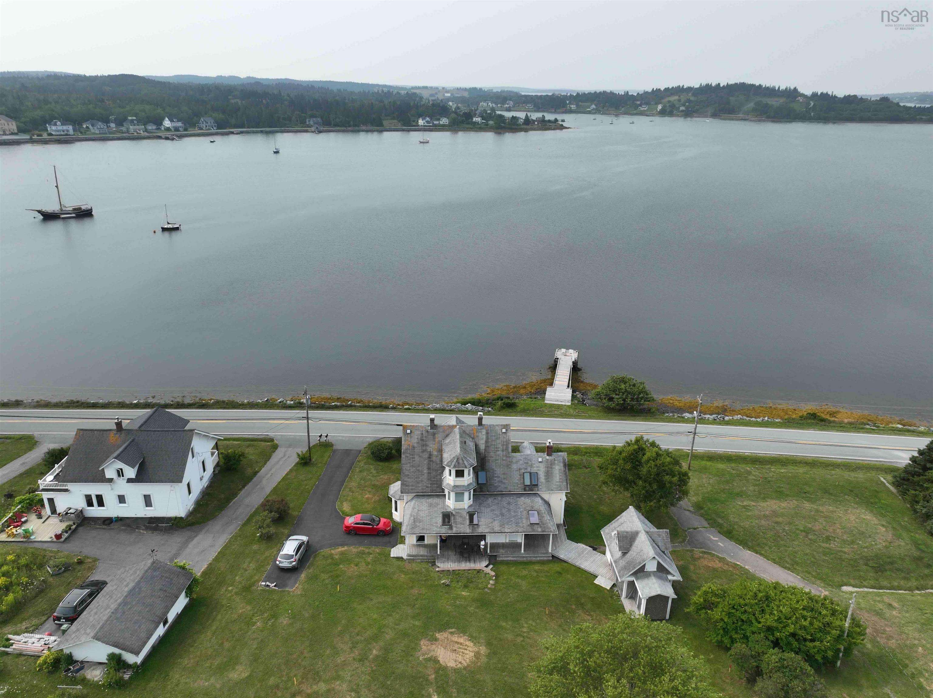 $699,000.00: 3964 332 Highway, Riverport