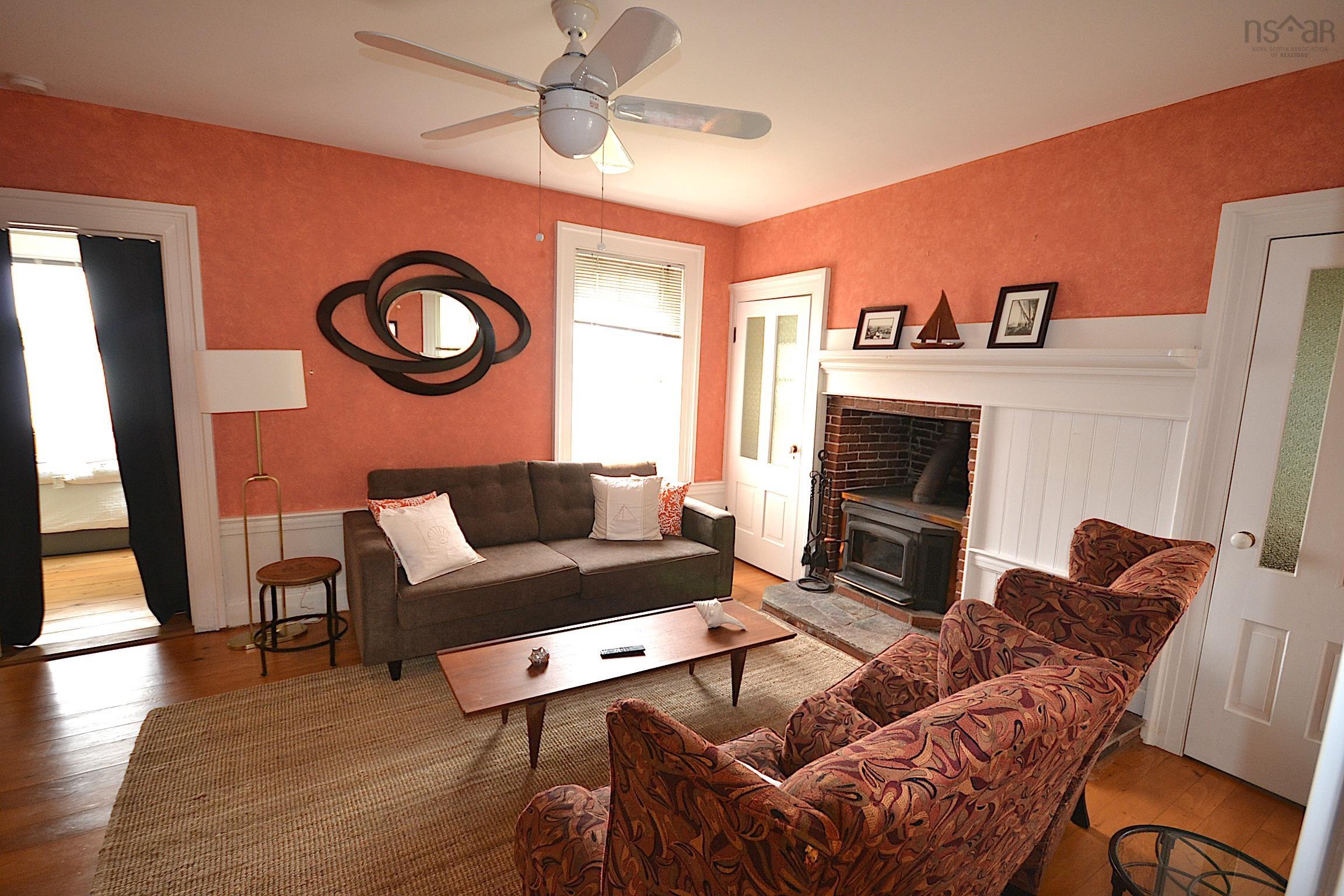 $699,000.00: 3964 332 Highway, Riverport