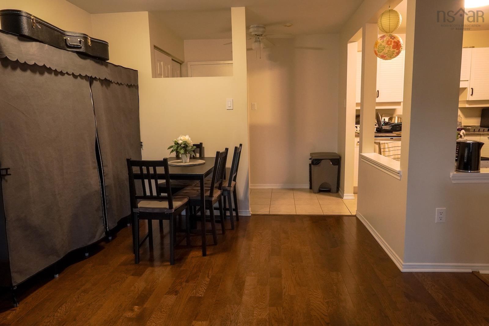 $369,900.00: 410 87 Kearney Lake Road, Halifax