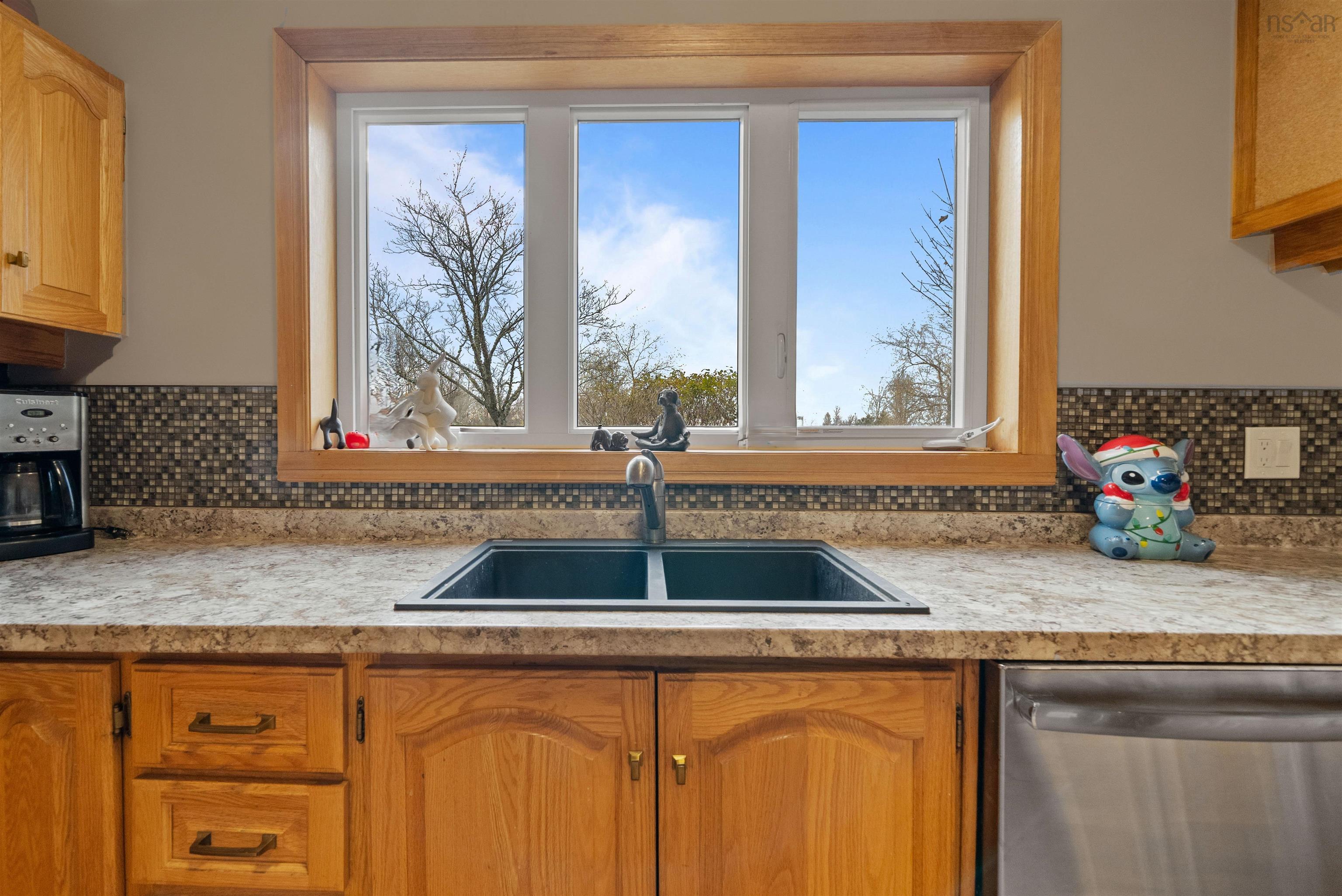 $739,000.00: 33 Princeton Court, Pictou