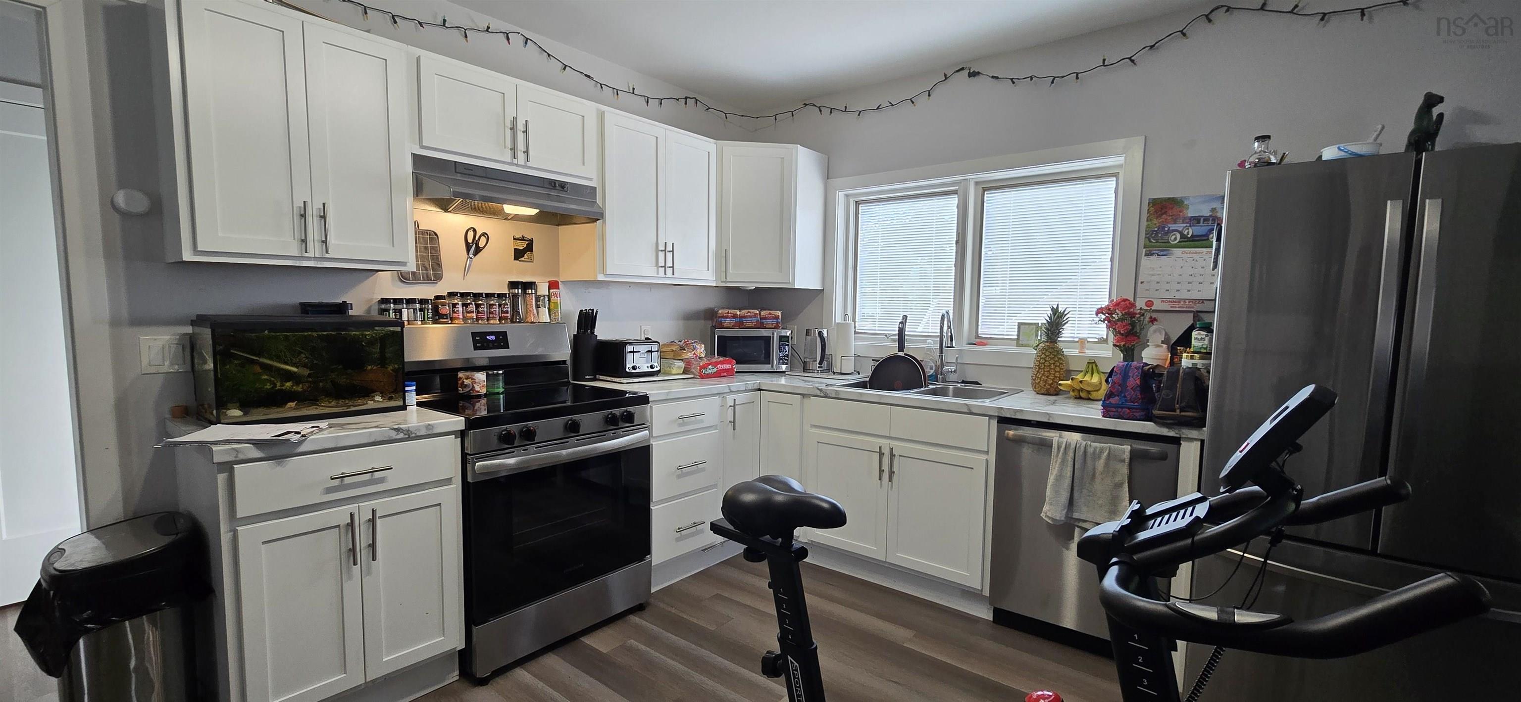 $1,100,000.00: 3322,3324,3326 Robie Street, Halifax