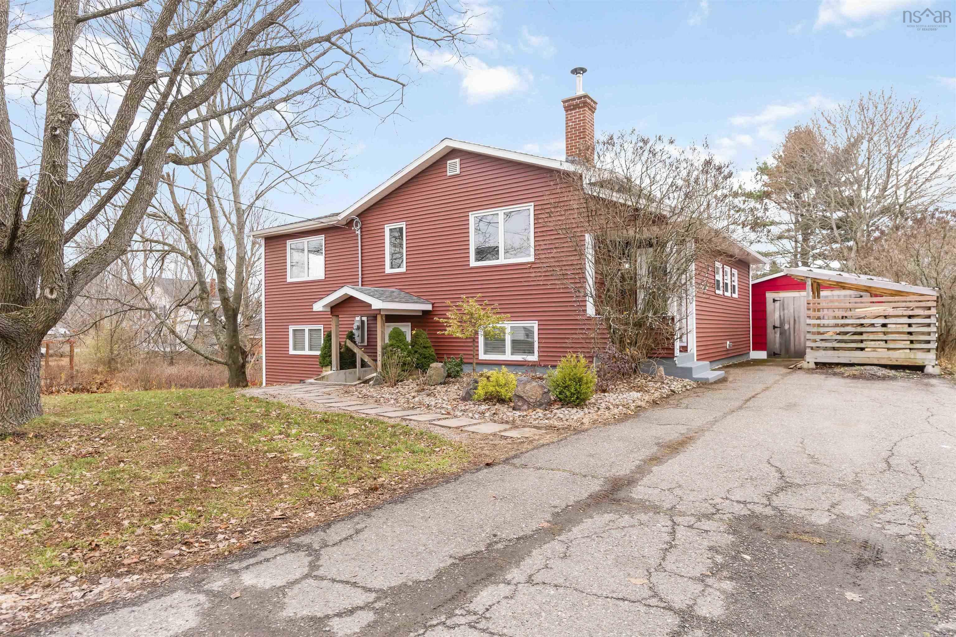 $617,000.00: 1064 High Street, Port Williams