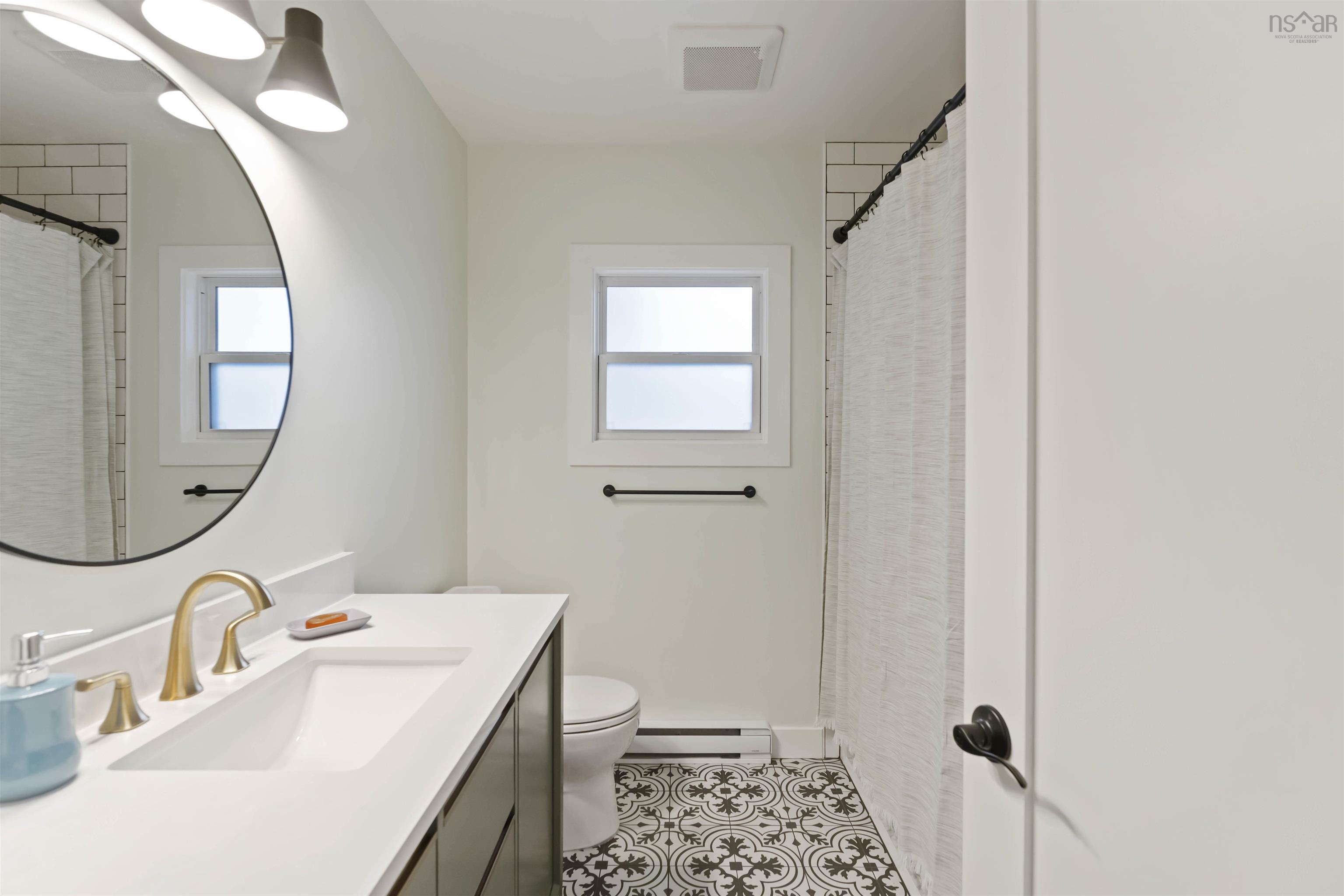 $617,000.00: 1064 High Street, Port Williams