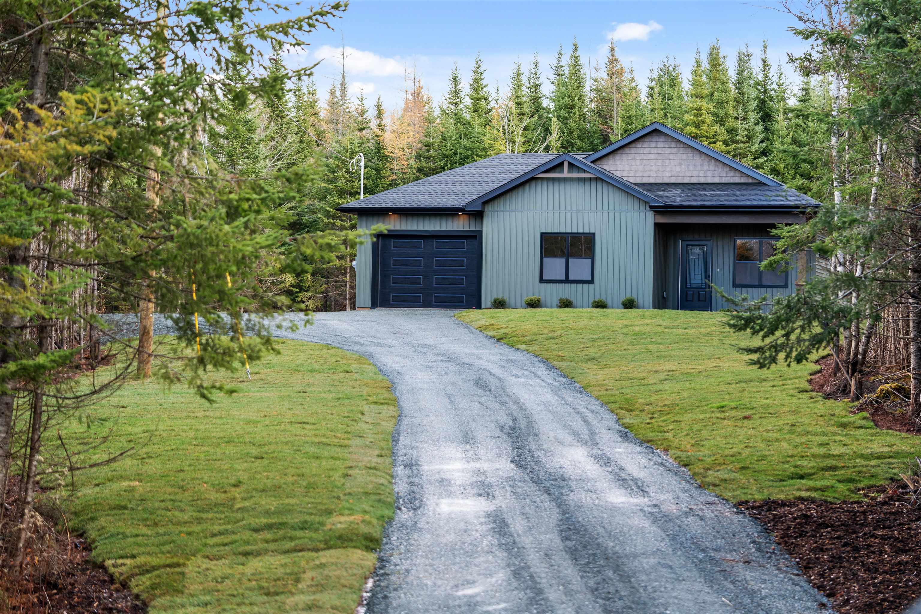 $595,900.00: 680 Kennedy Ridge, Hilden