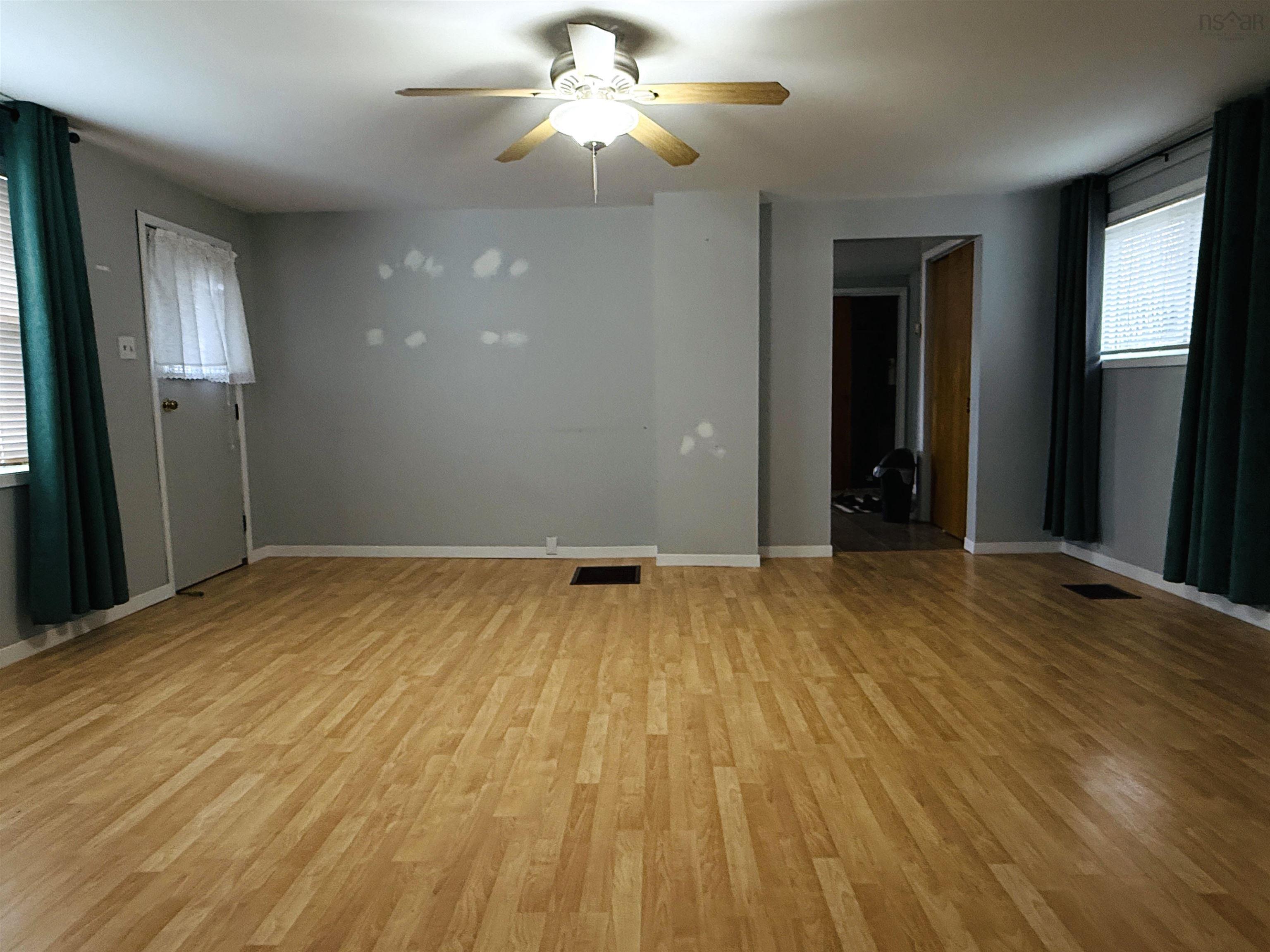 $234,500.00: 6118 Hwy 4, Linacy