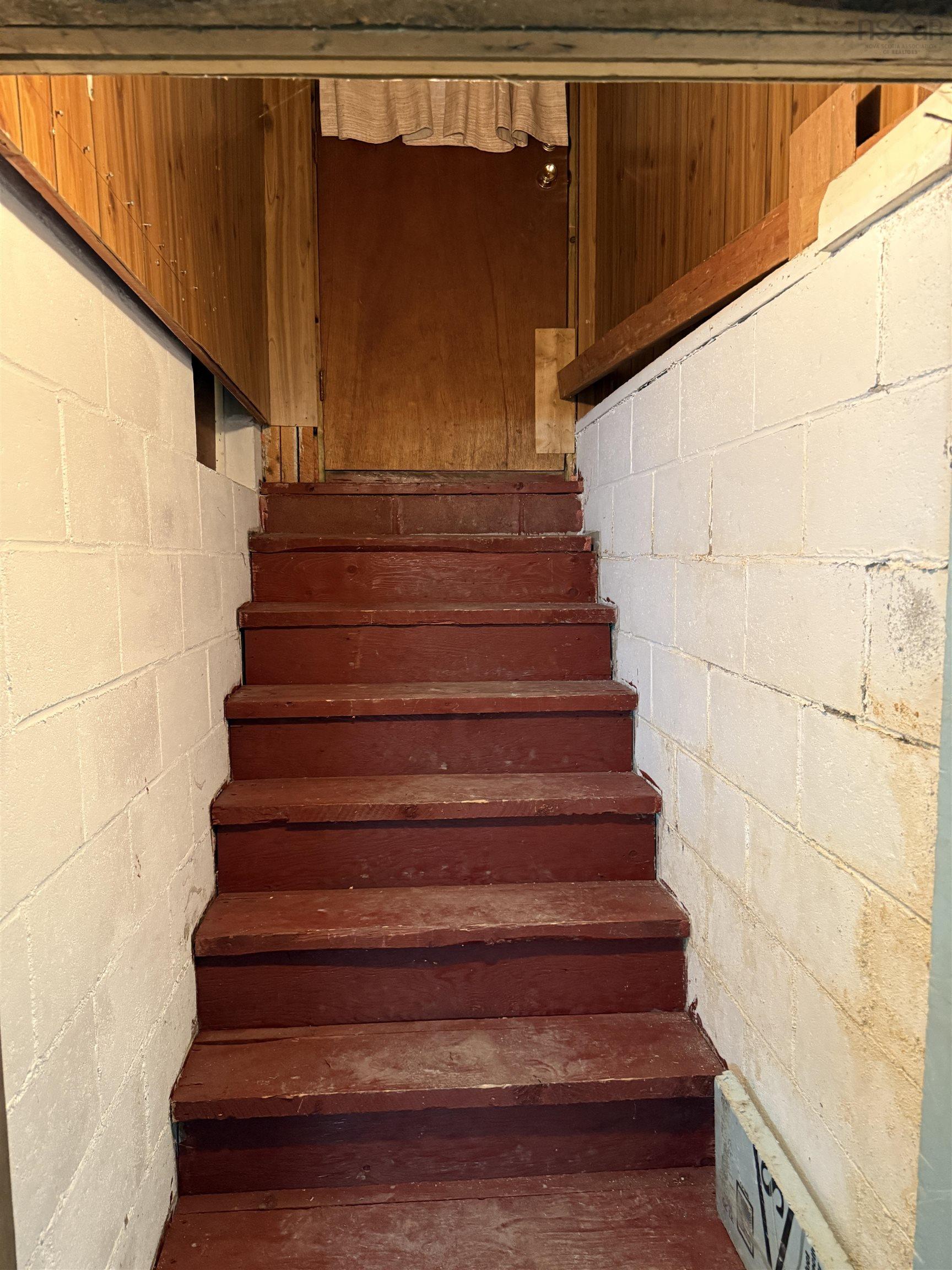 $234,500.00: 6118 Hwy 4, Linacy