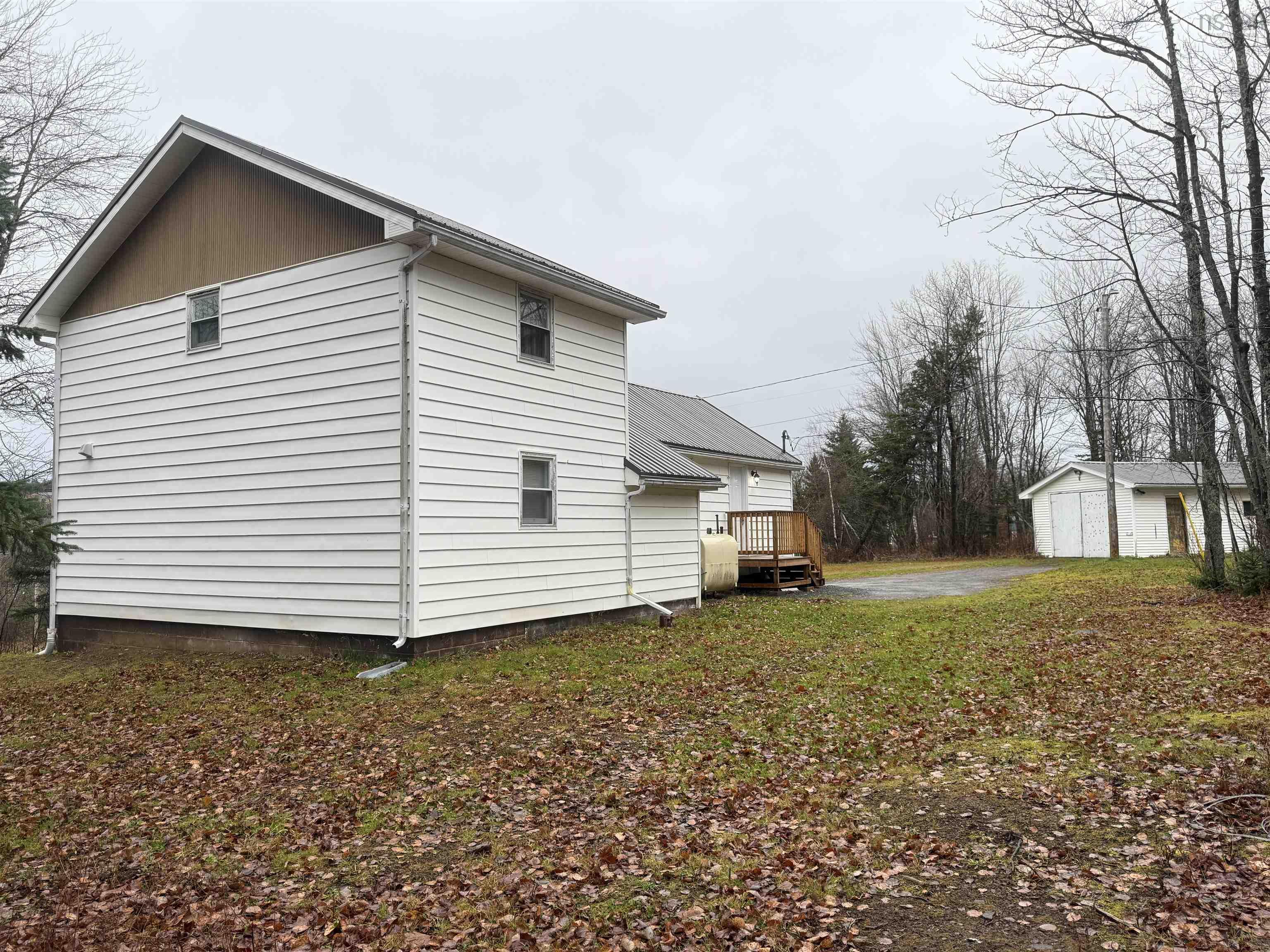 $234,500.00: 6118 Hwy 4, Linacy