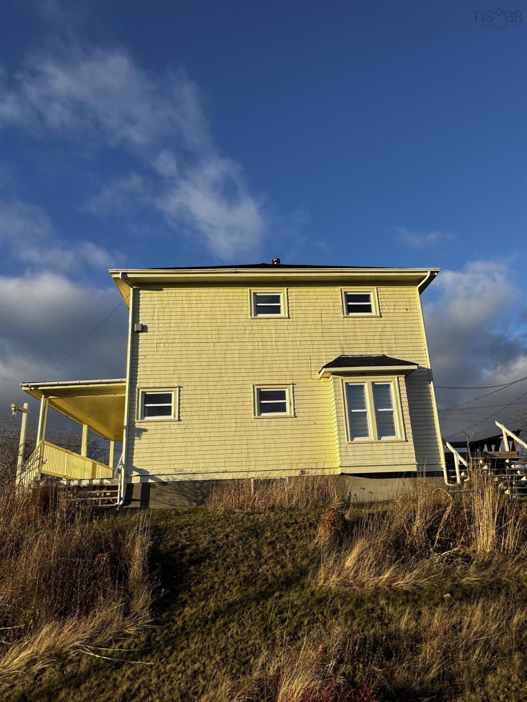 $220,000.00: 53 Carleton Terrace, Canso