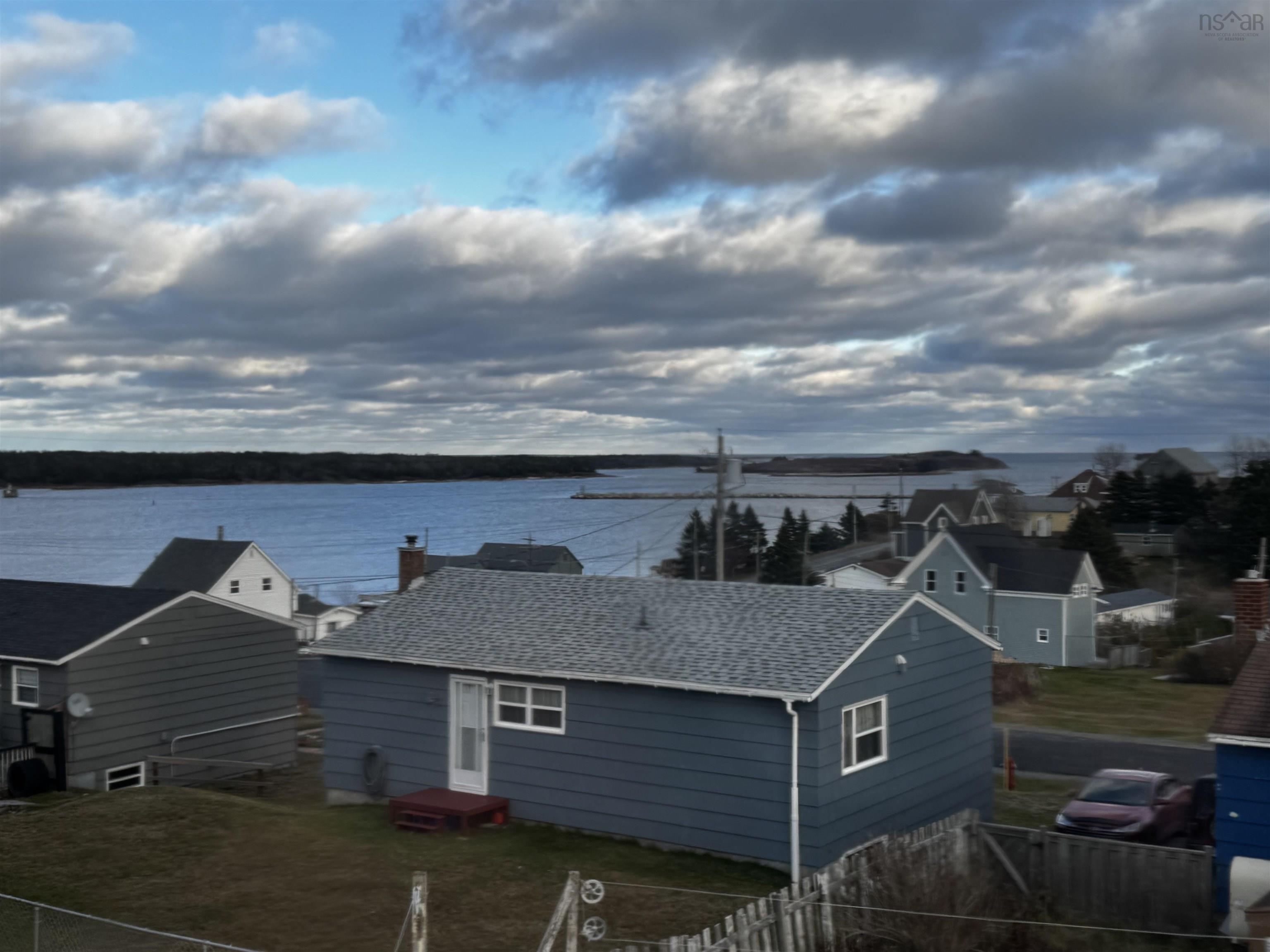 $220,000.00: 53 Carleton Terrace, Canso