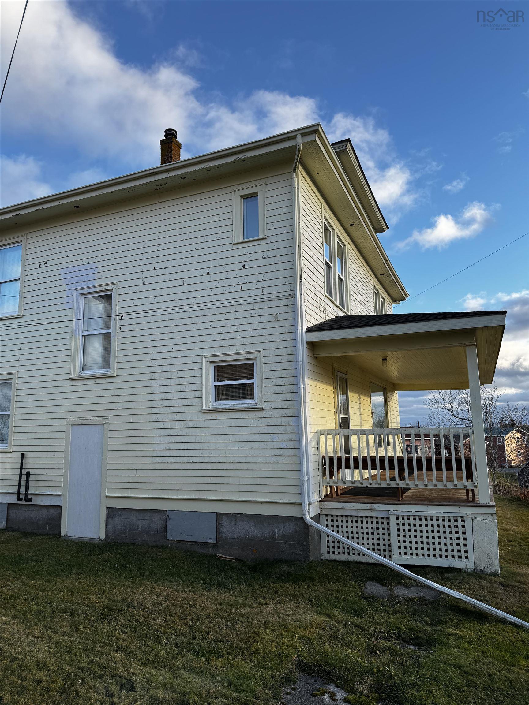 $220,000.00: 53 Carleton Terrace, Canso