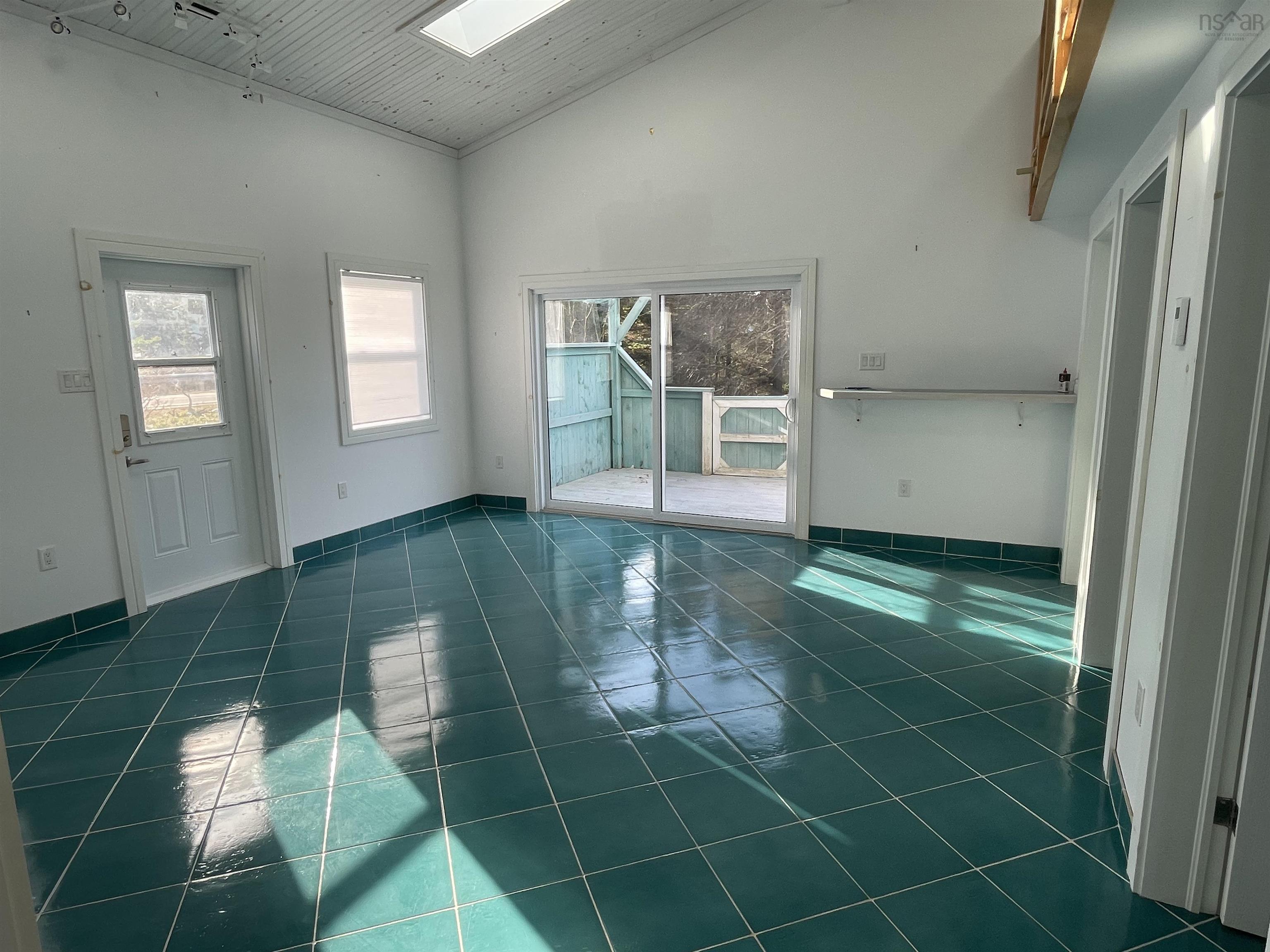 $499,900.00: 3067 320 Highway, D