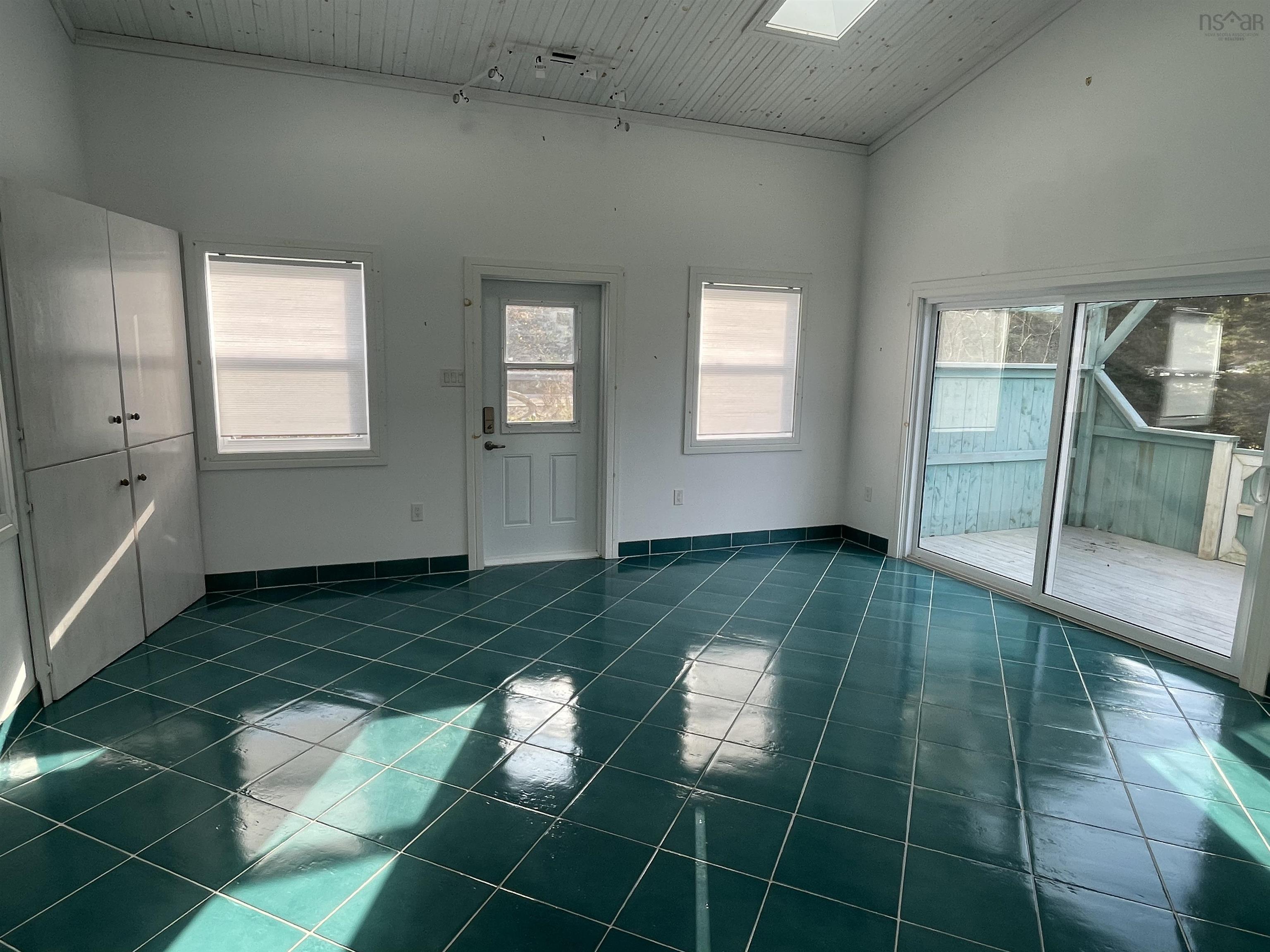 $499,900.00: 3067 320 Highway, D