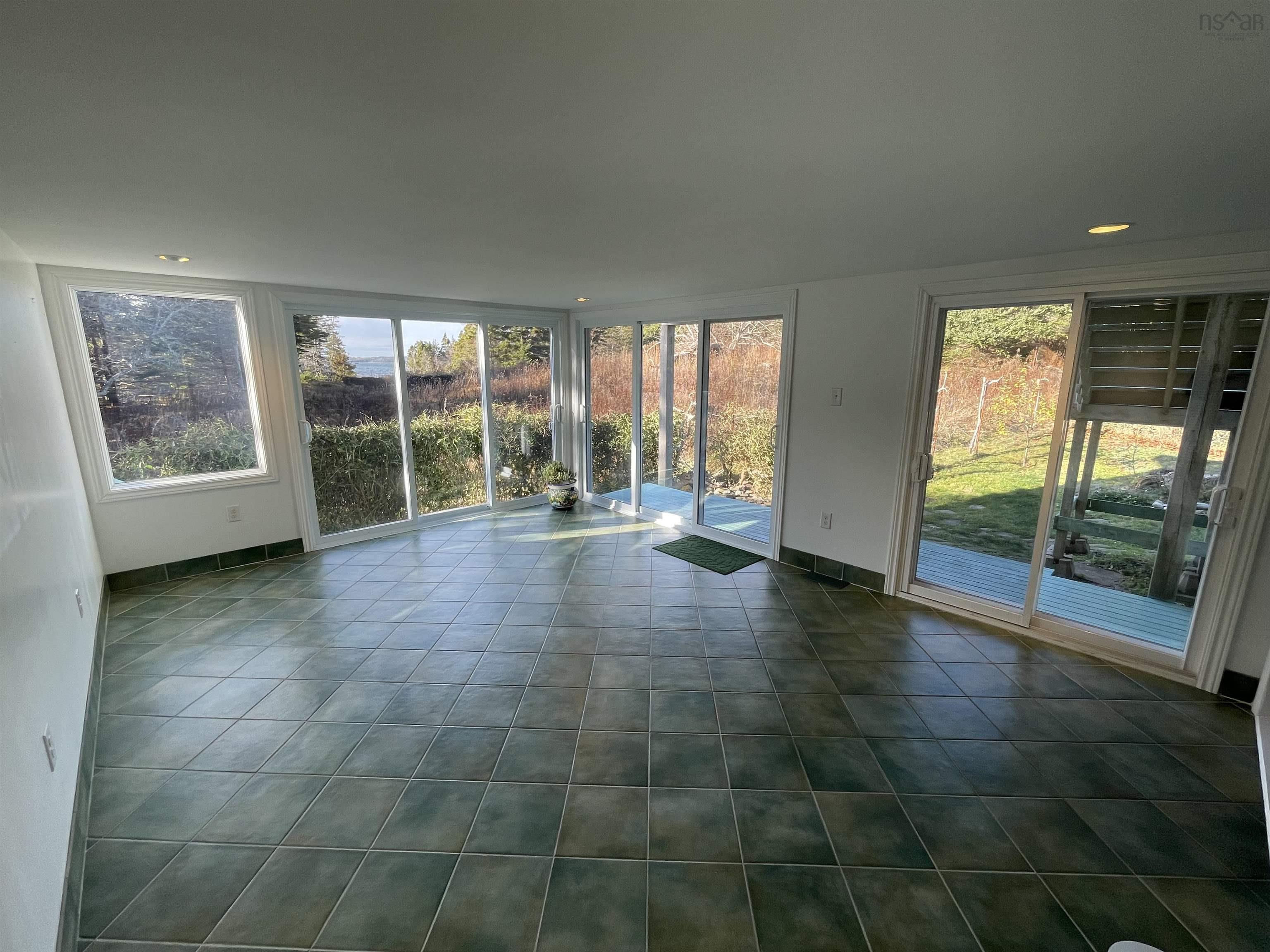 $499,900.00: 3067 320 Highway, D