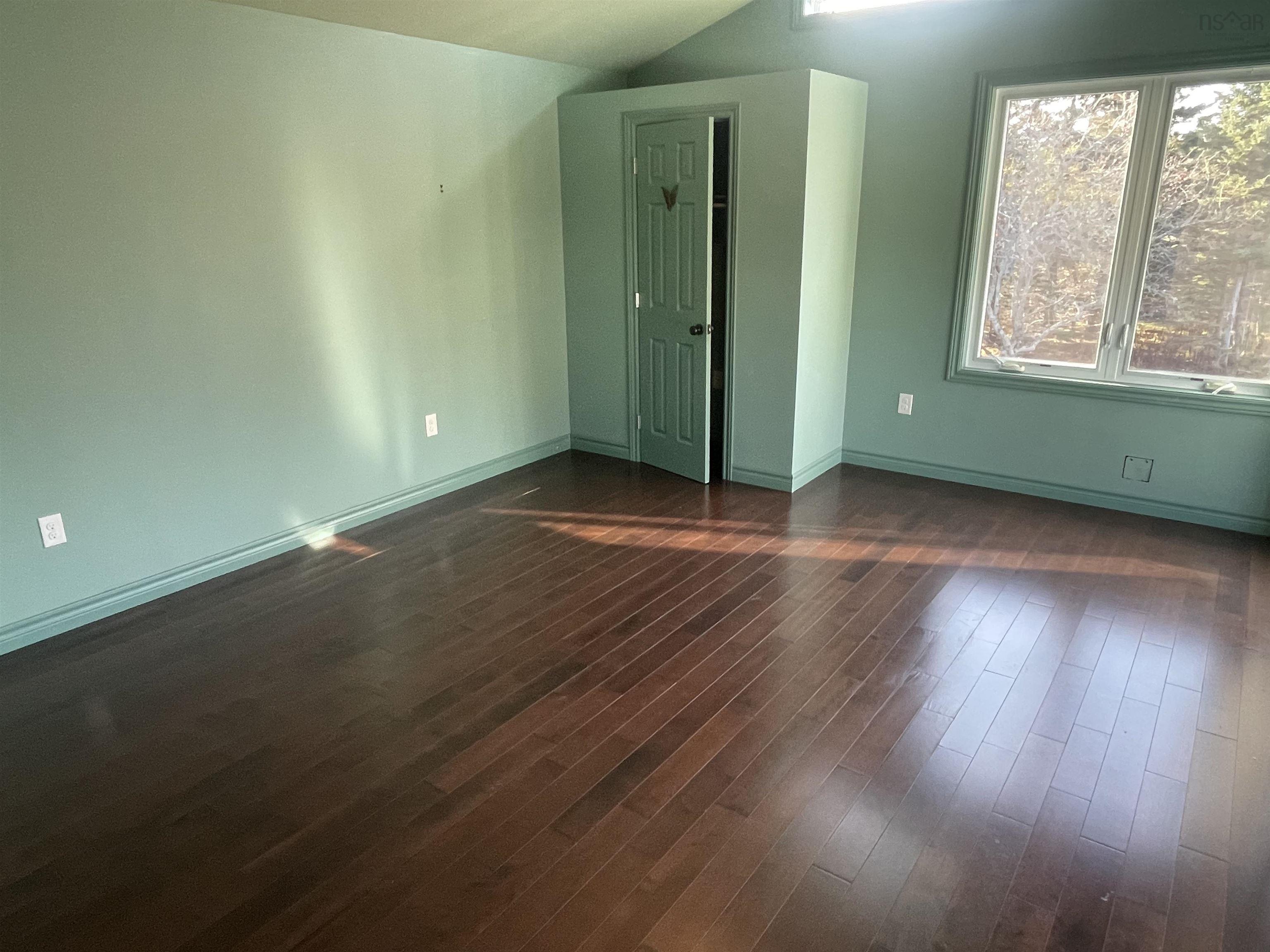 $499,900.00: 3067 320 Highway, D