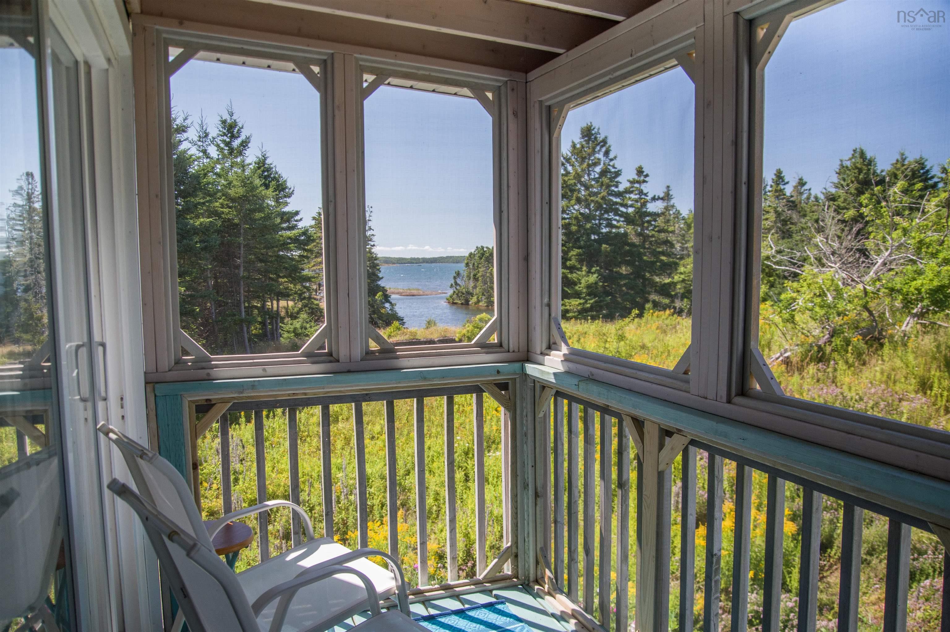 $499,900.00: 3067 320 Highway, D