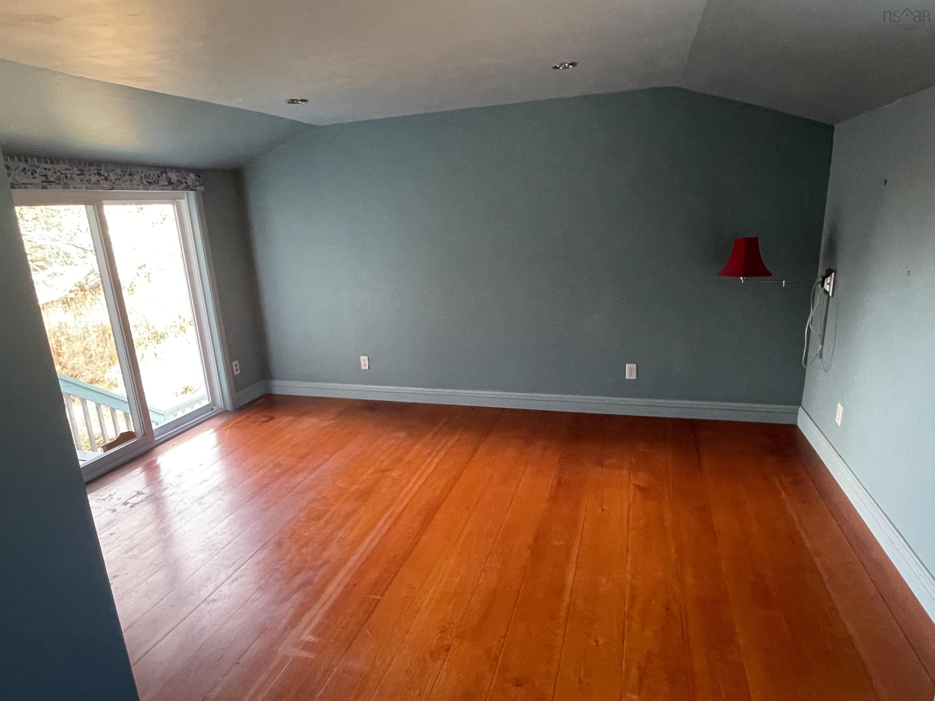 $499,900.00: 3067 320 Highway, D